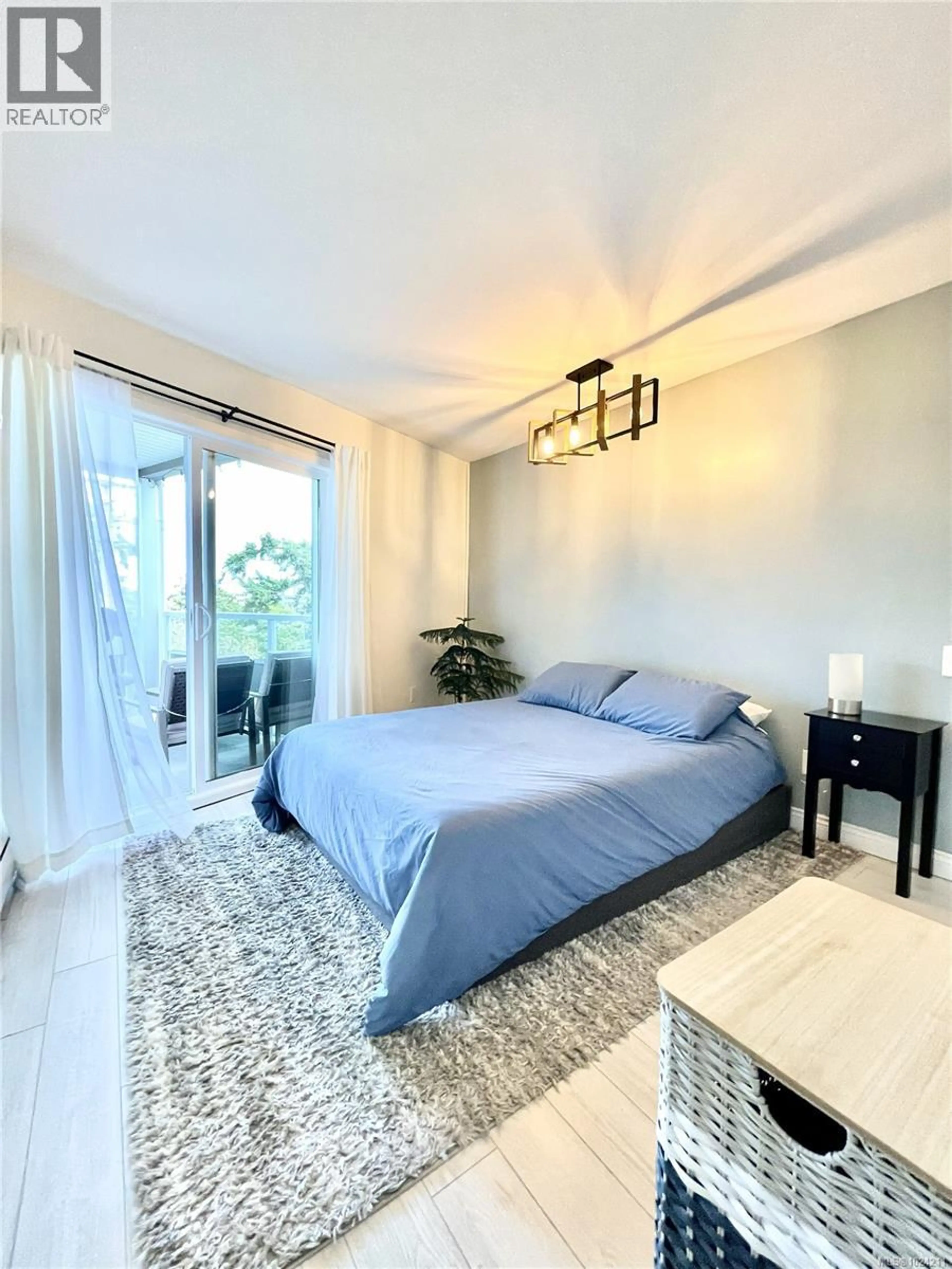 Property at #359 2930 WASHINGTON AVE, Victoria, BC