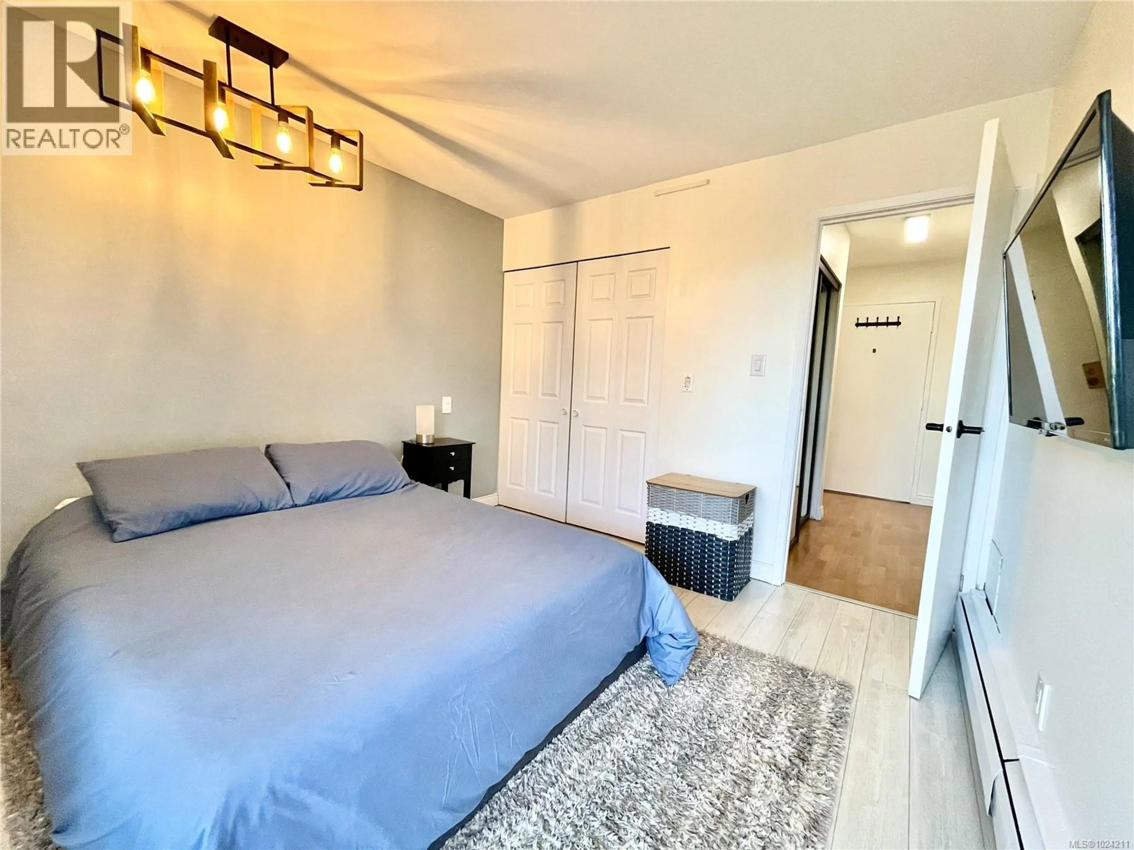 Property at #359 2930 WASHINGTON AVE, Victoria, BC