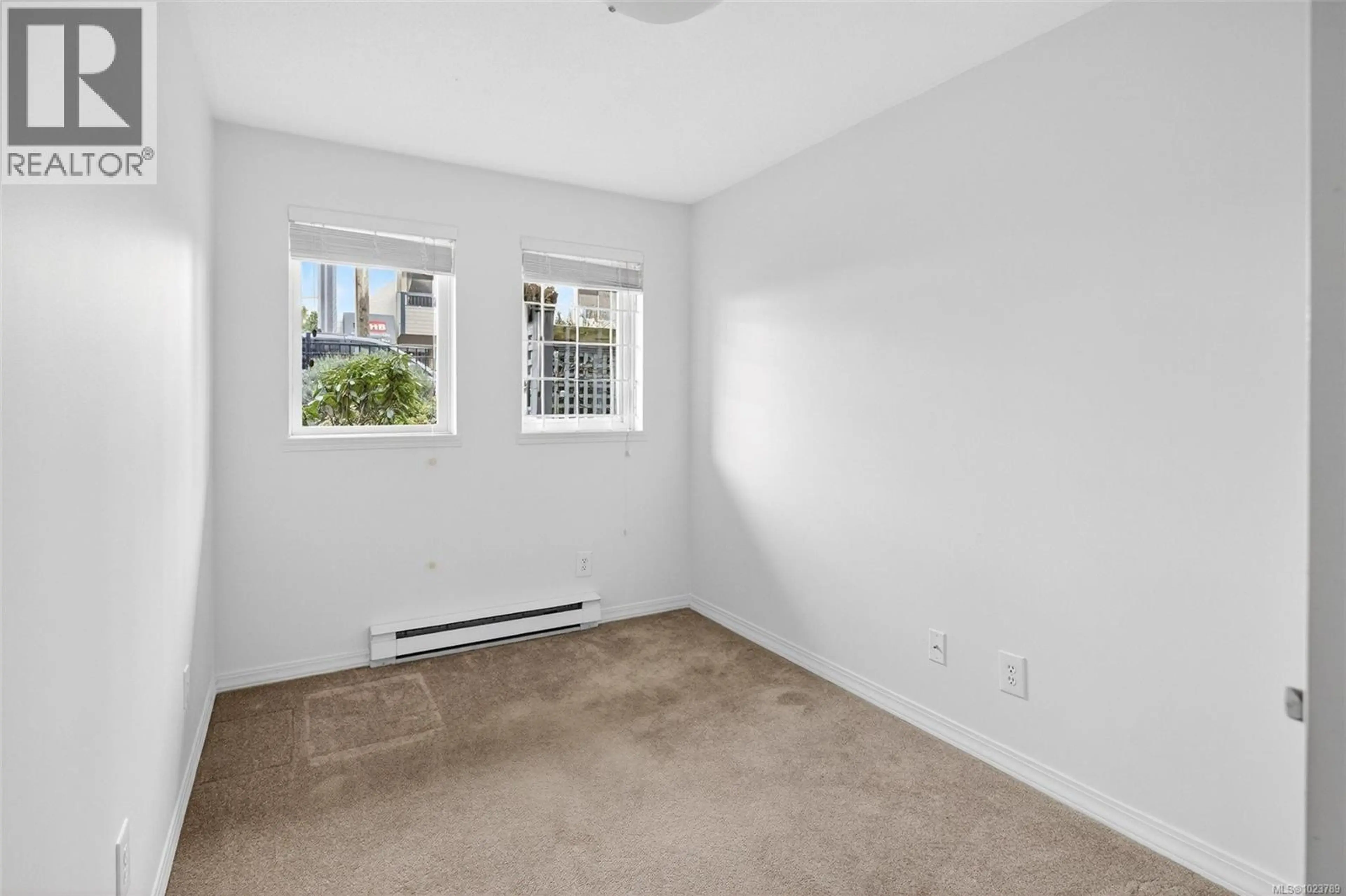 Property at #119 827 NORTH PARK ST, Victoria, BC