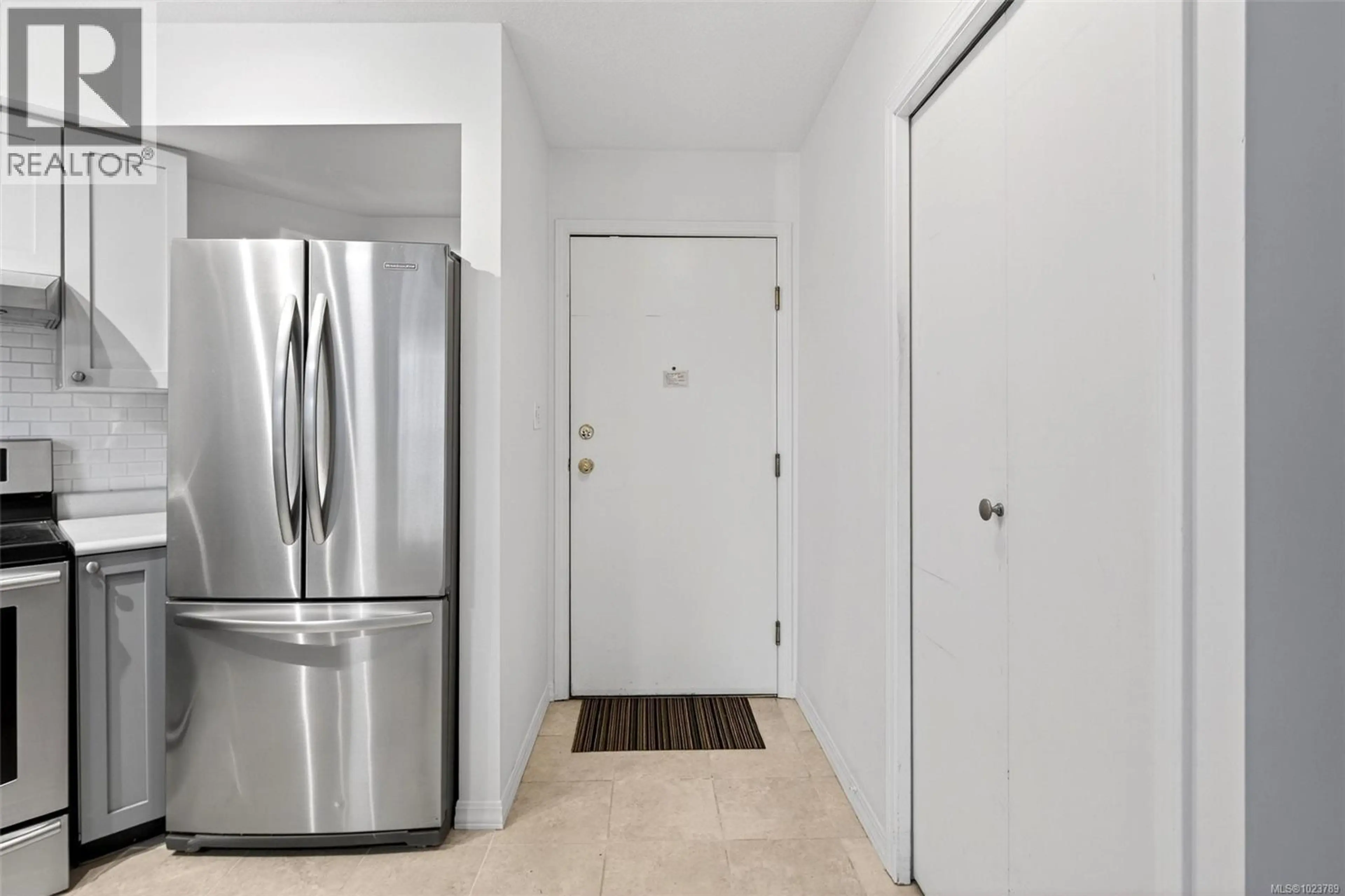 Property at #119 827 NORTH PARK ST, Victoria, BC