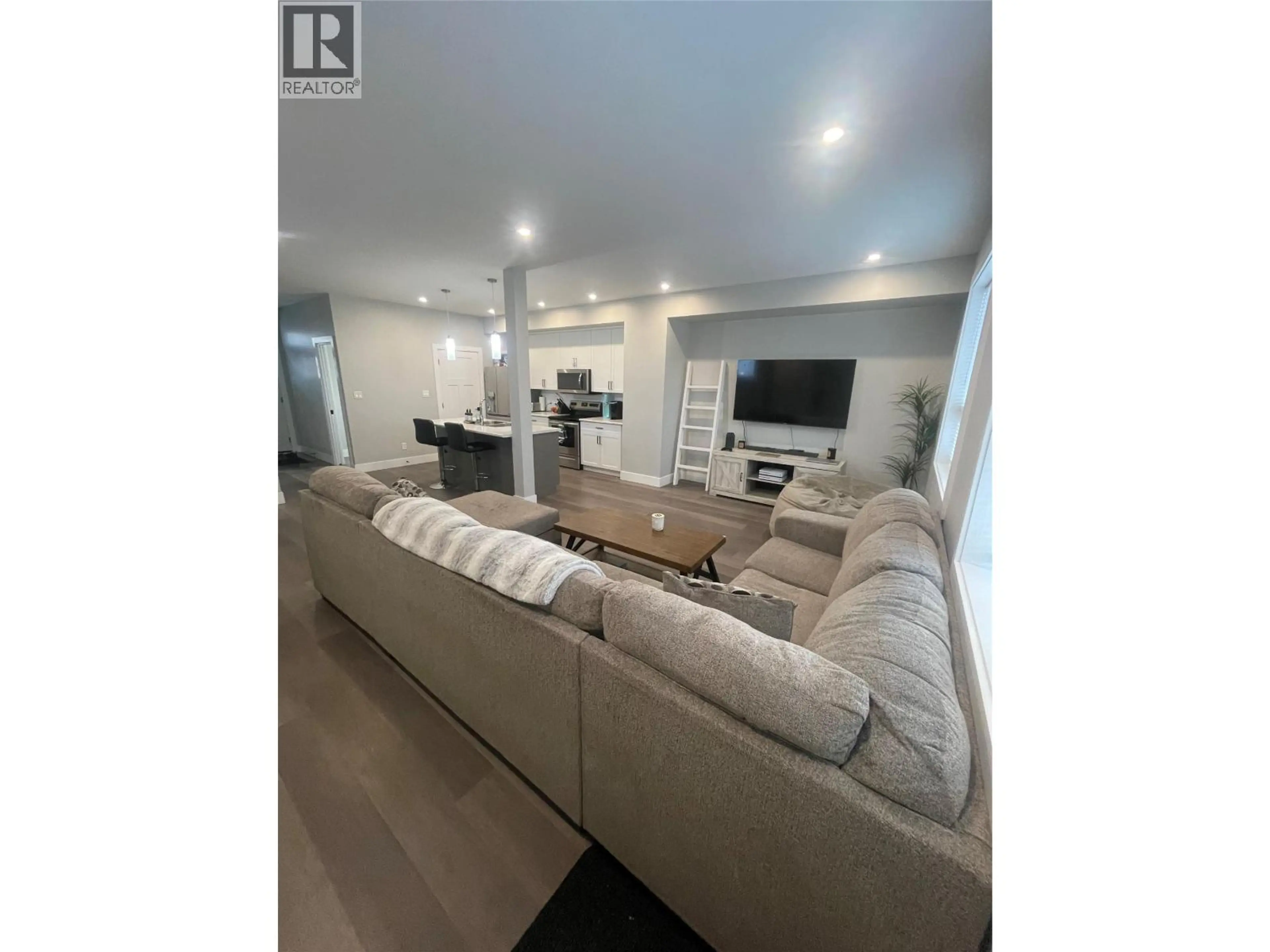 Property at 1611 PHILLIPS STREET, Merritt, BC