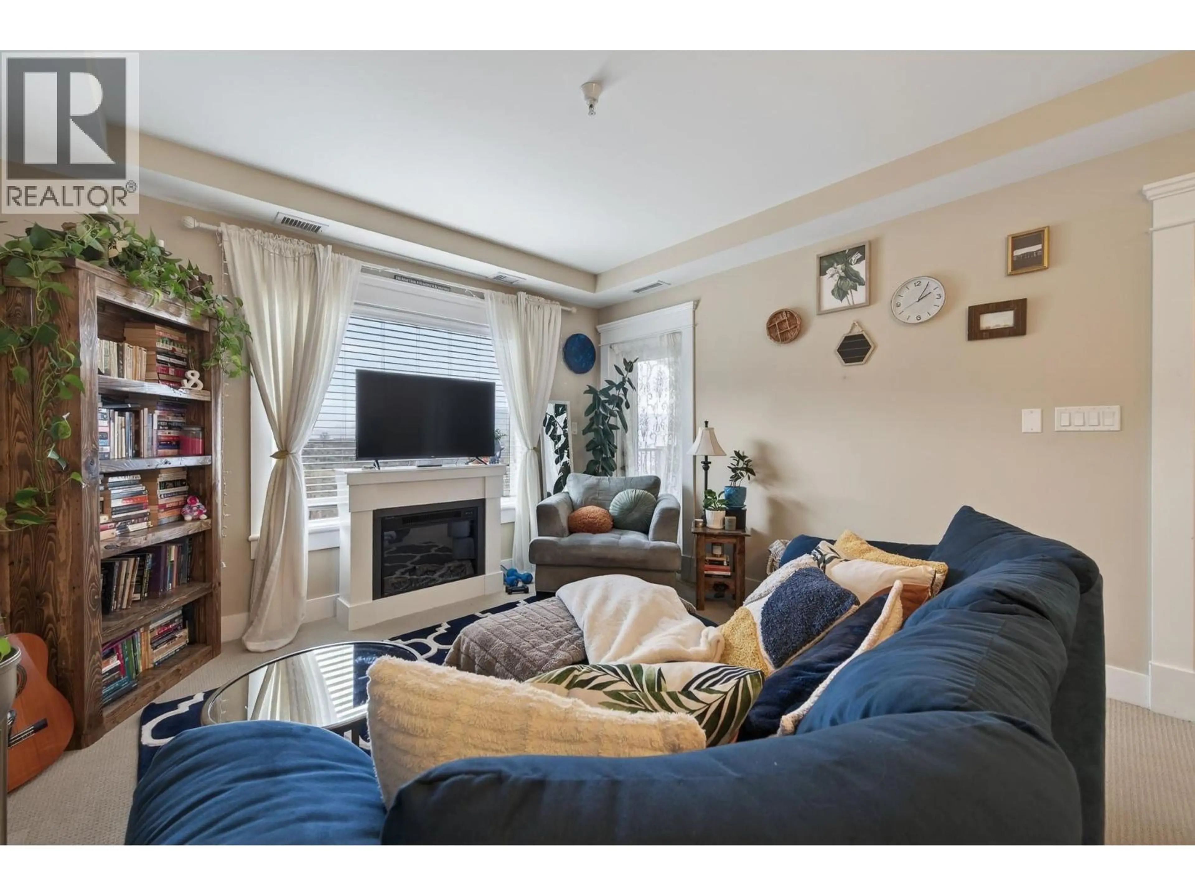 Property at #301 975 VICTORIA  W STREET, Kamloops, BC