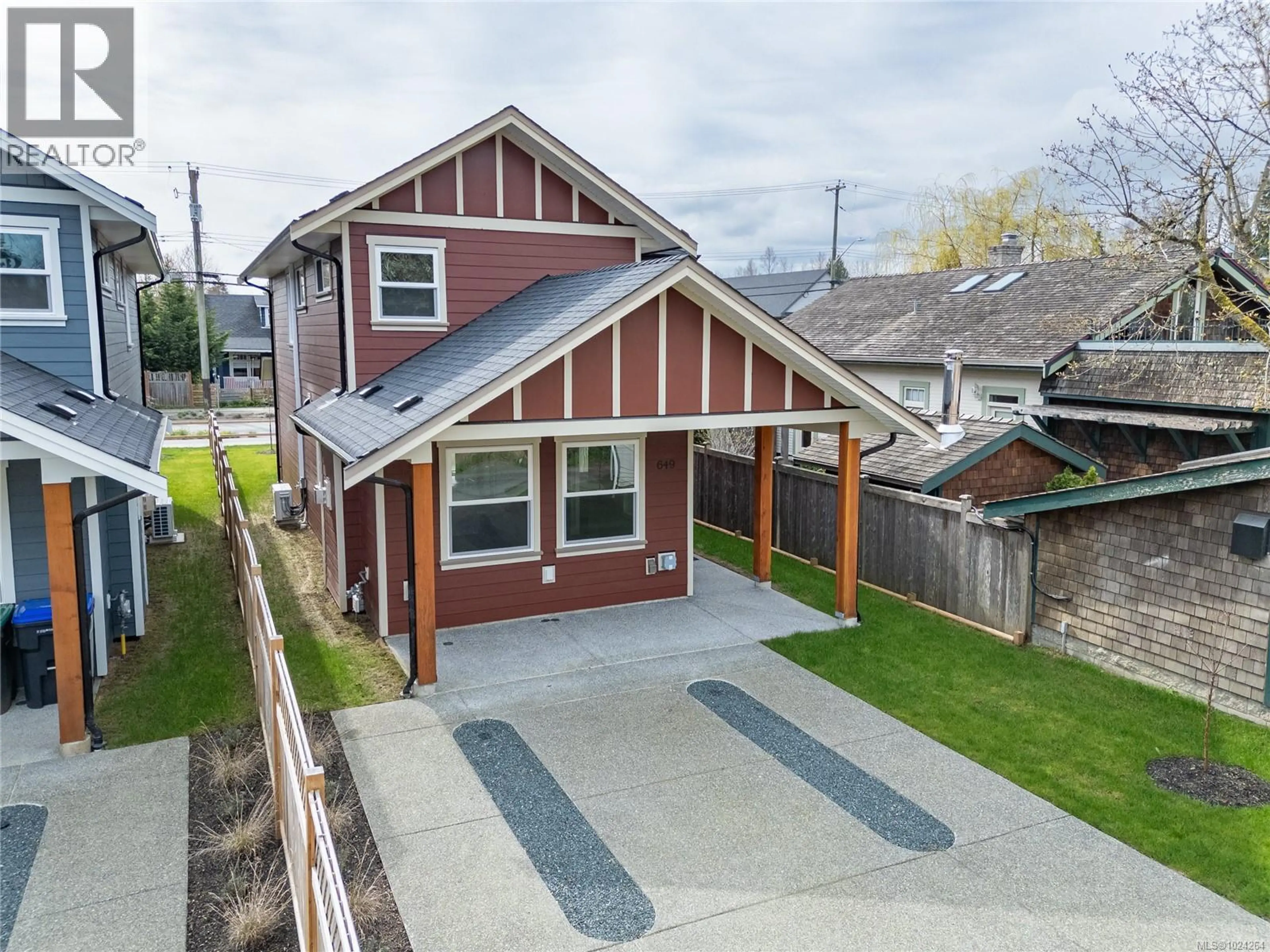 Property at 649 5TH ST, Courtenay, BC