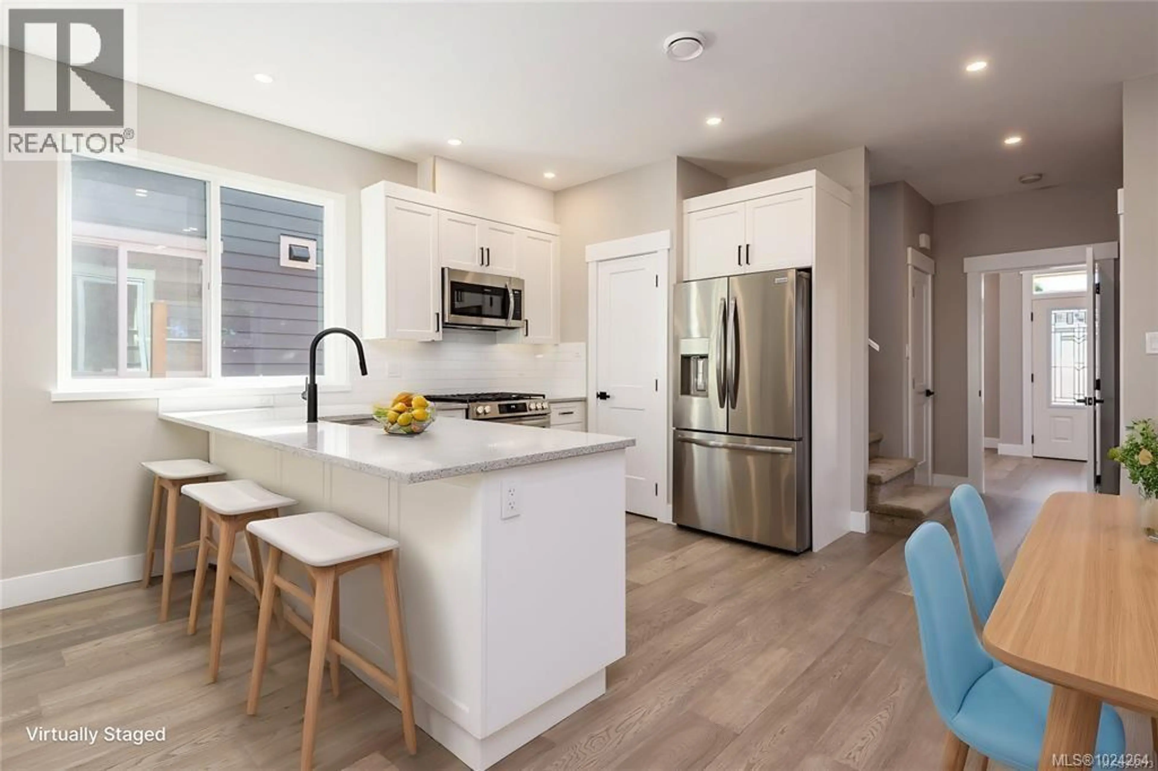 Property at 649 5TH ST, Courtenay, BC