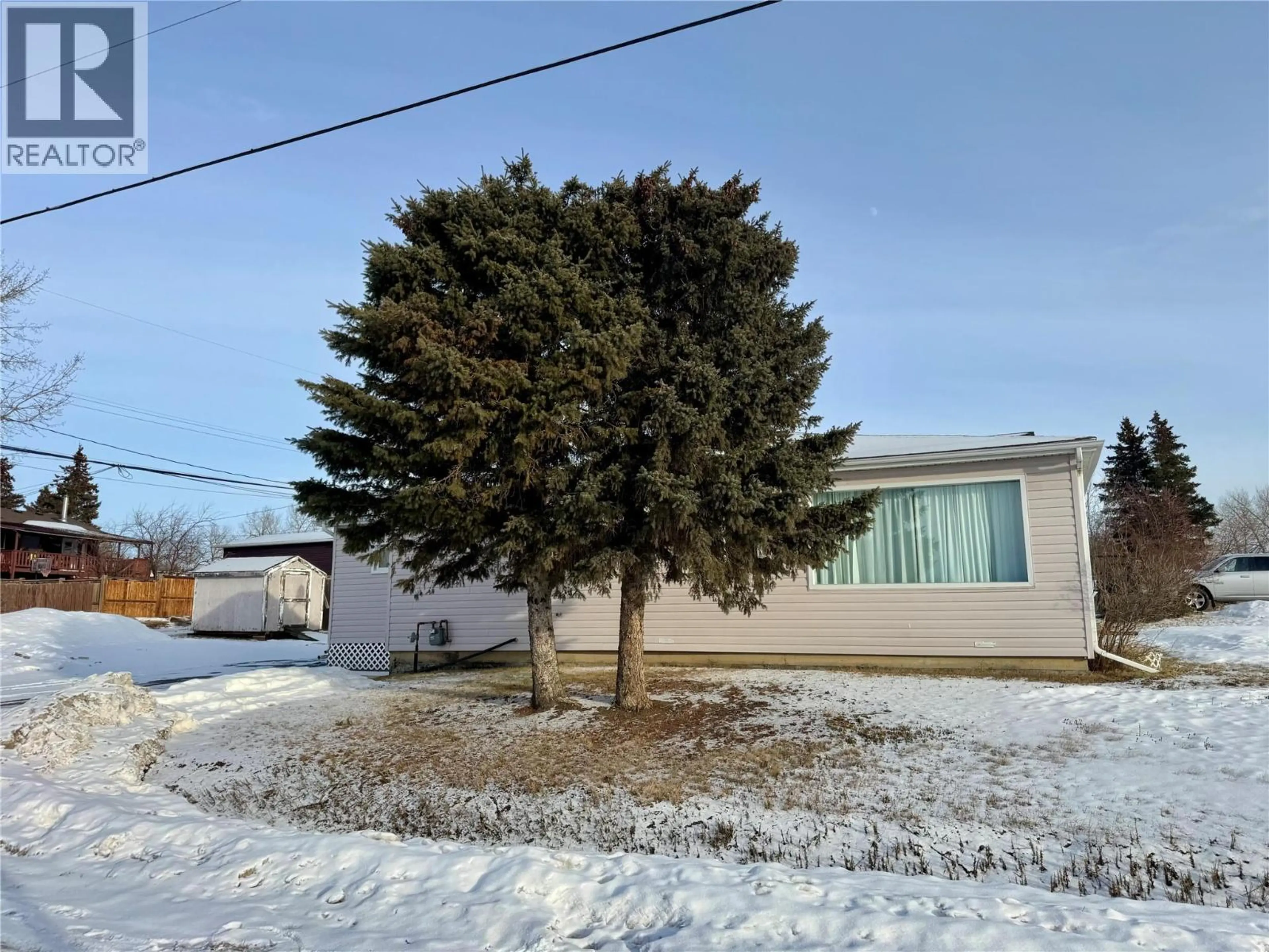 Property at 520 98 AVENUE, Dawson Creek, BC