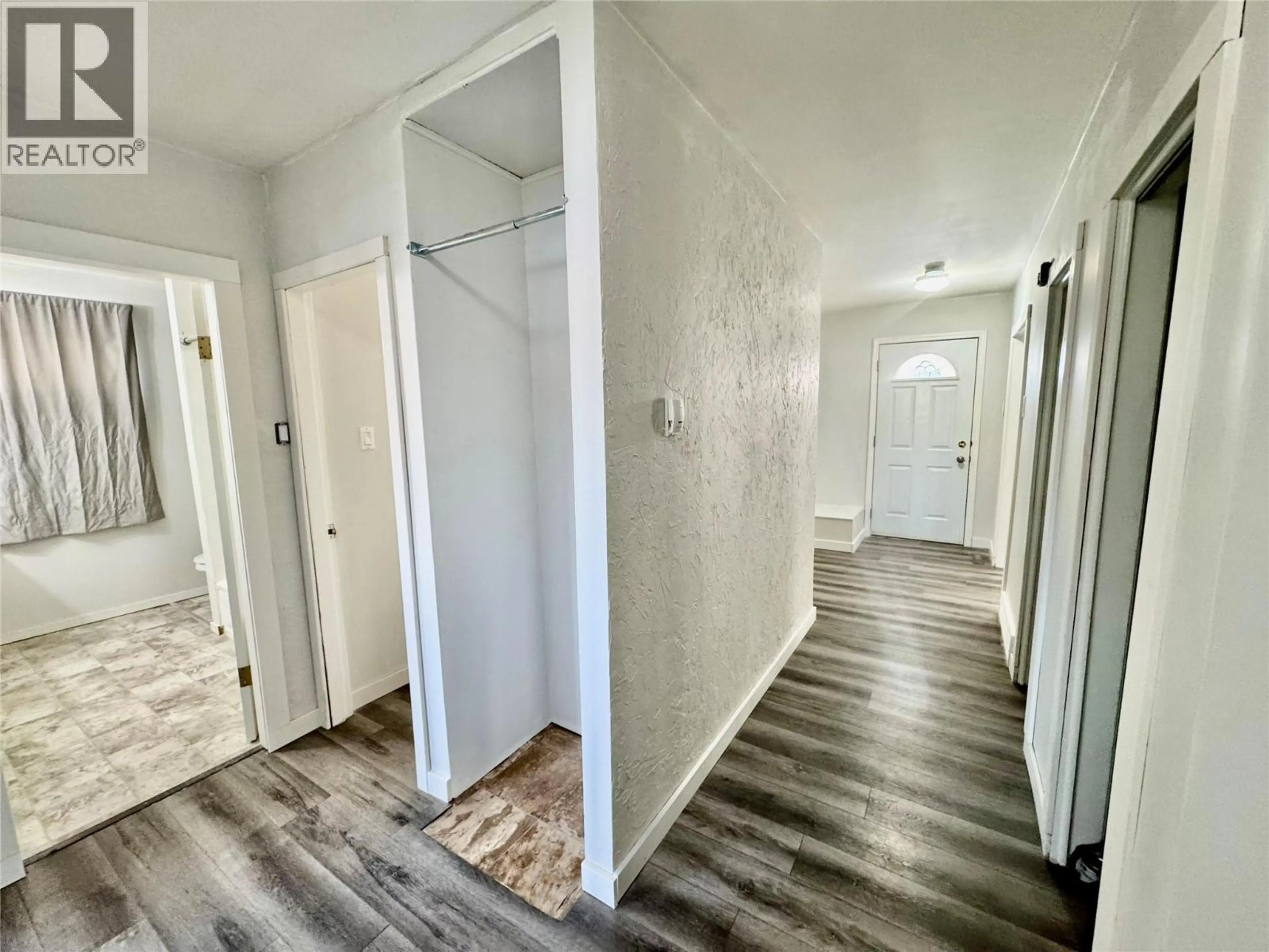 Property at 520 98 AVENUE, Dawson Creek, BC