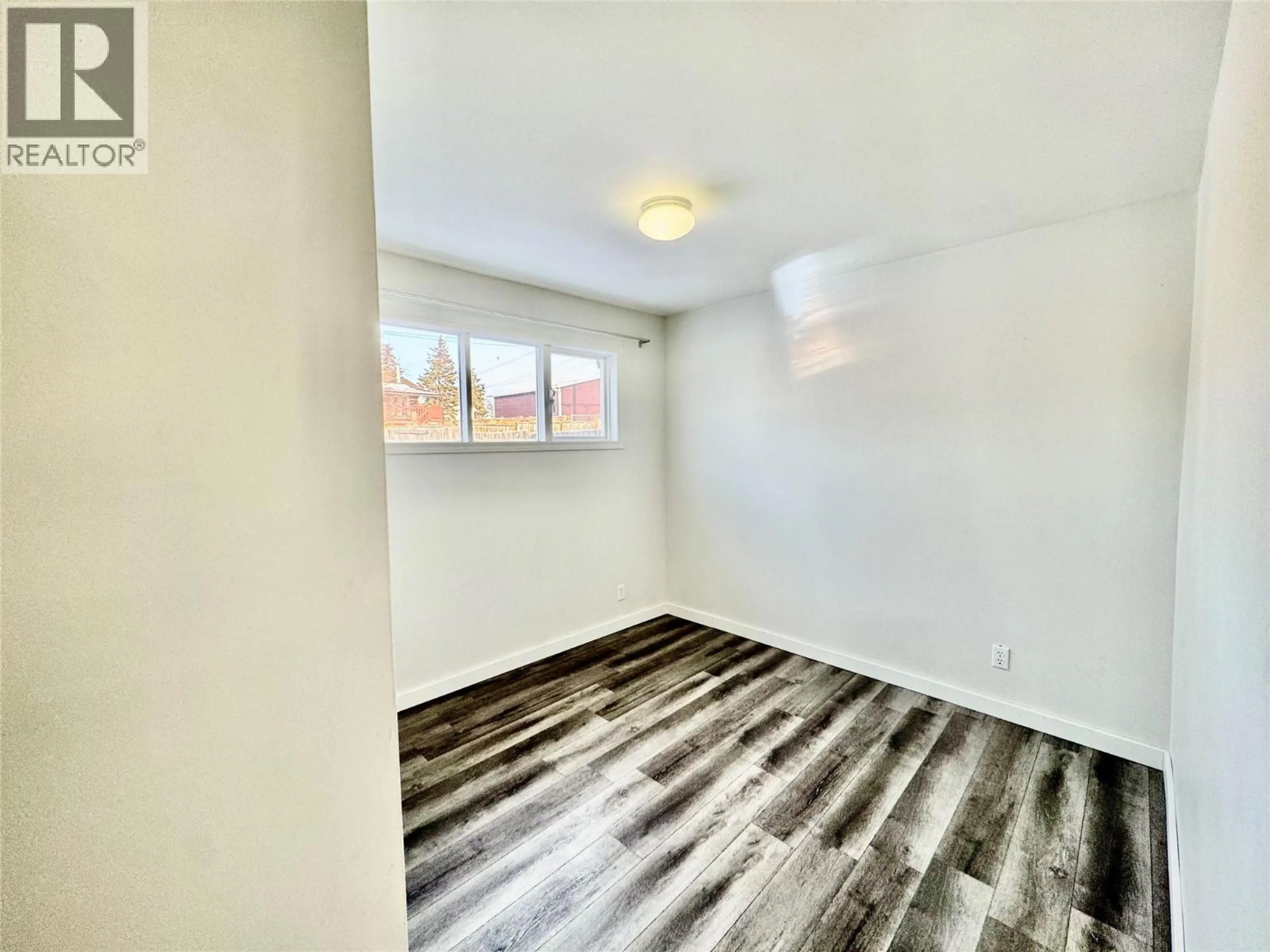 Property at 520 98 AVENUE, Dawson Creek, BC