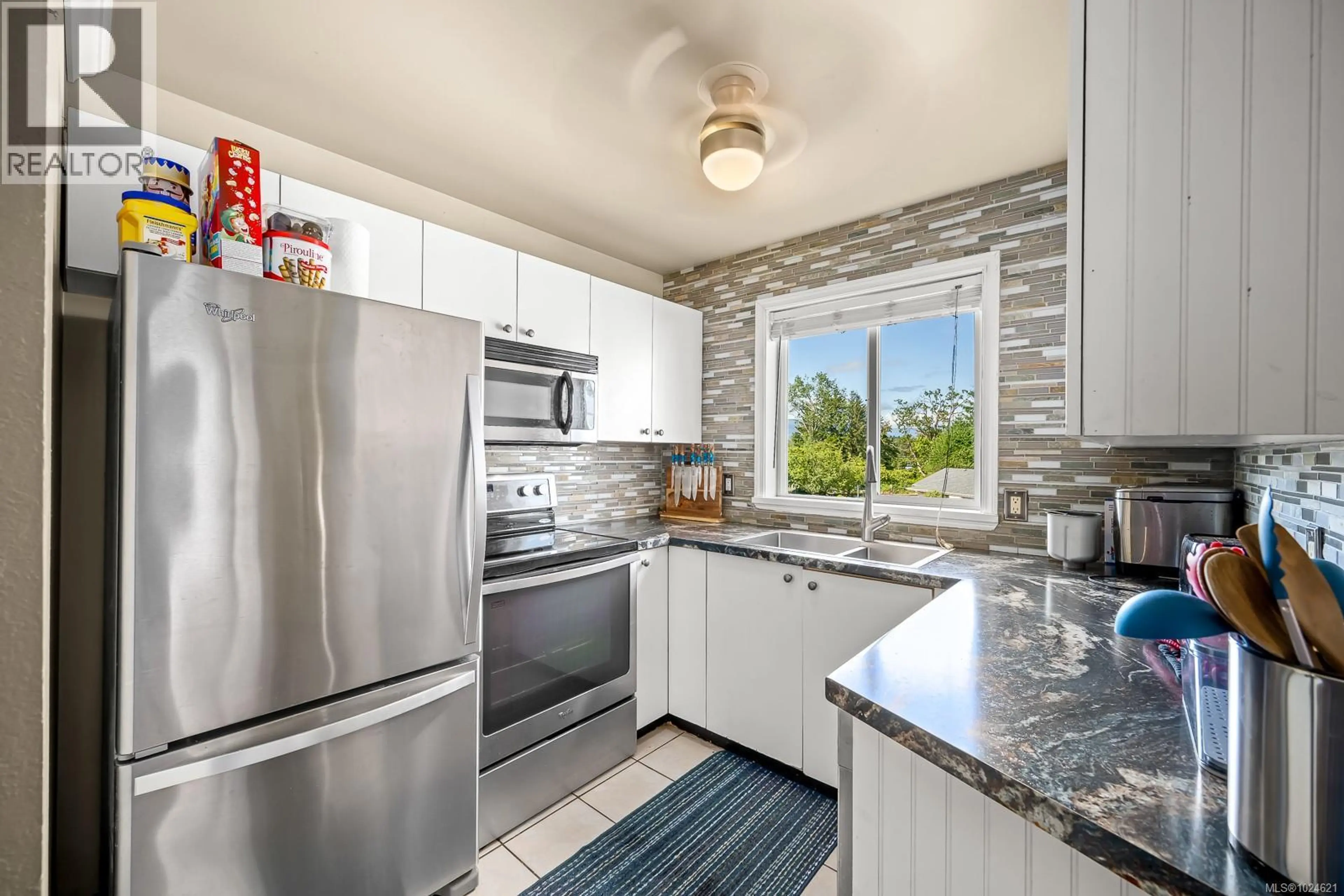 Property at #301 1050 BRAIDWOOD RD, Courtenay, BC