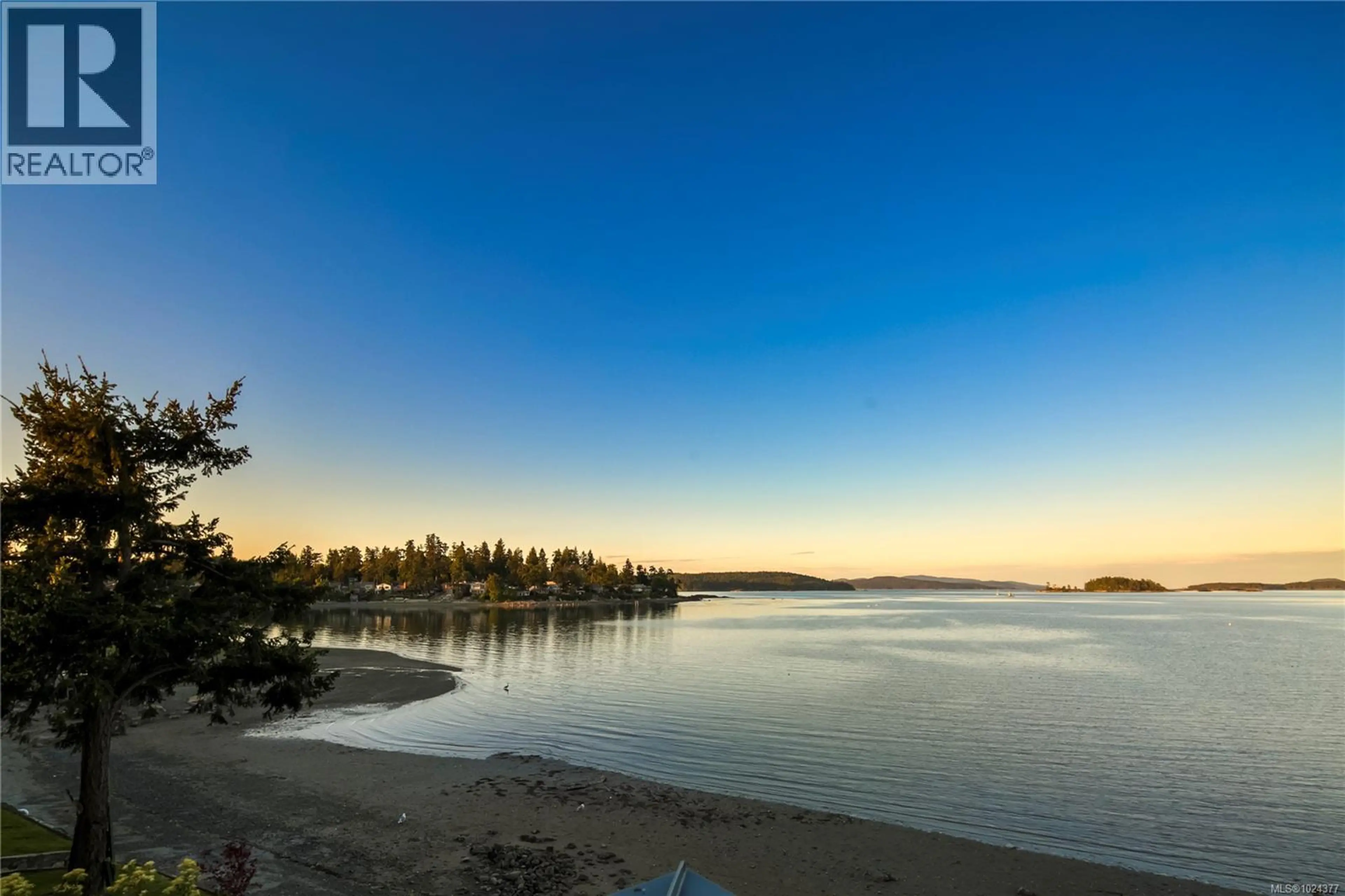 Property at #103 10393 ALLBAY RD, Sidney, BC