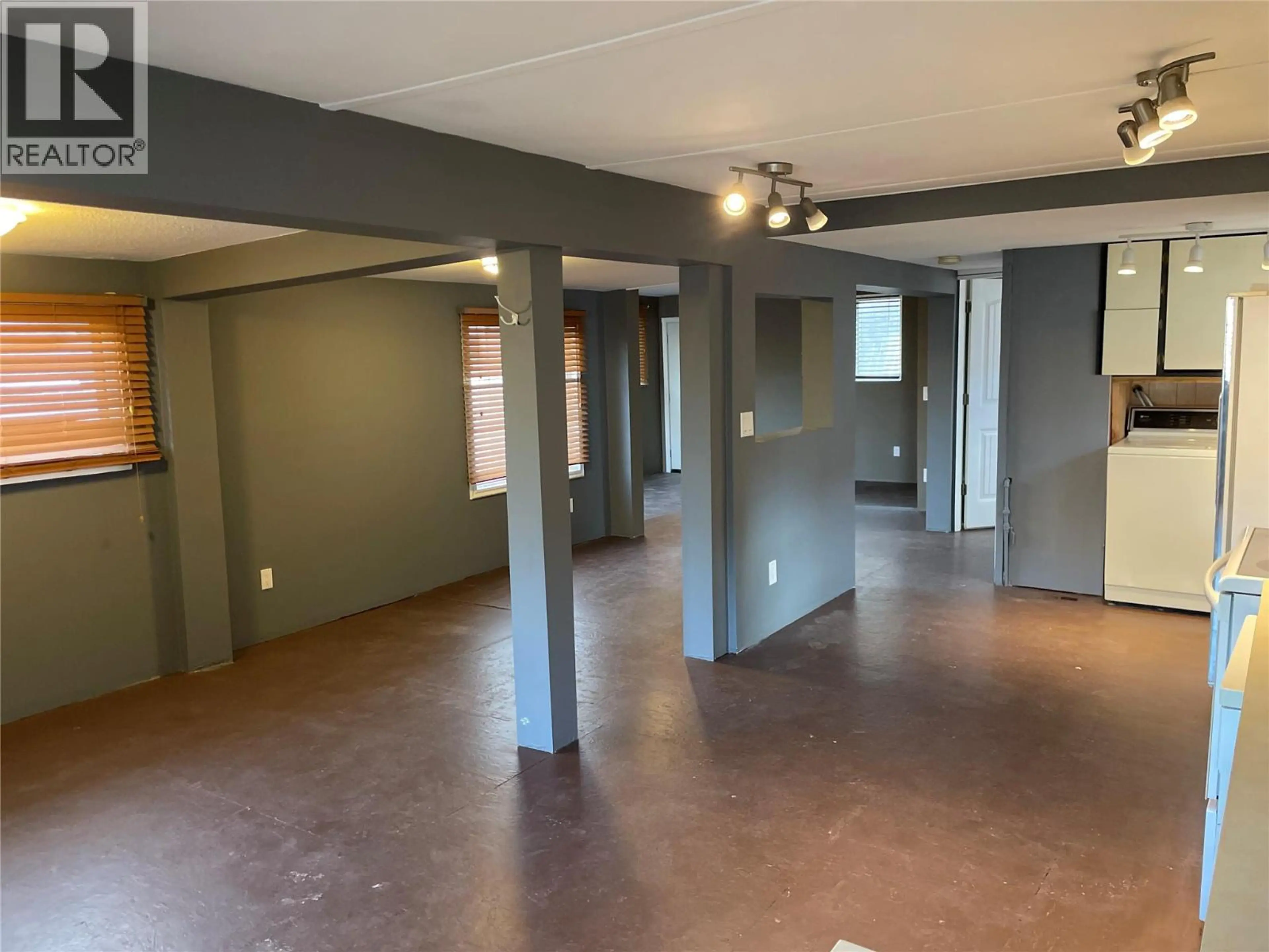 Property at #32 4395 TRANS CANADA  E HIGHWAY, Kamloops, BC