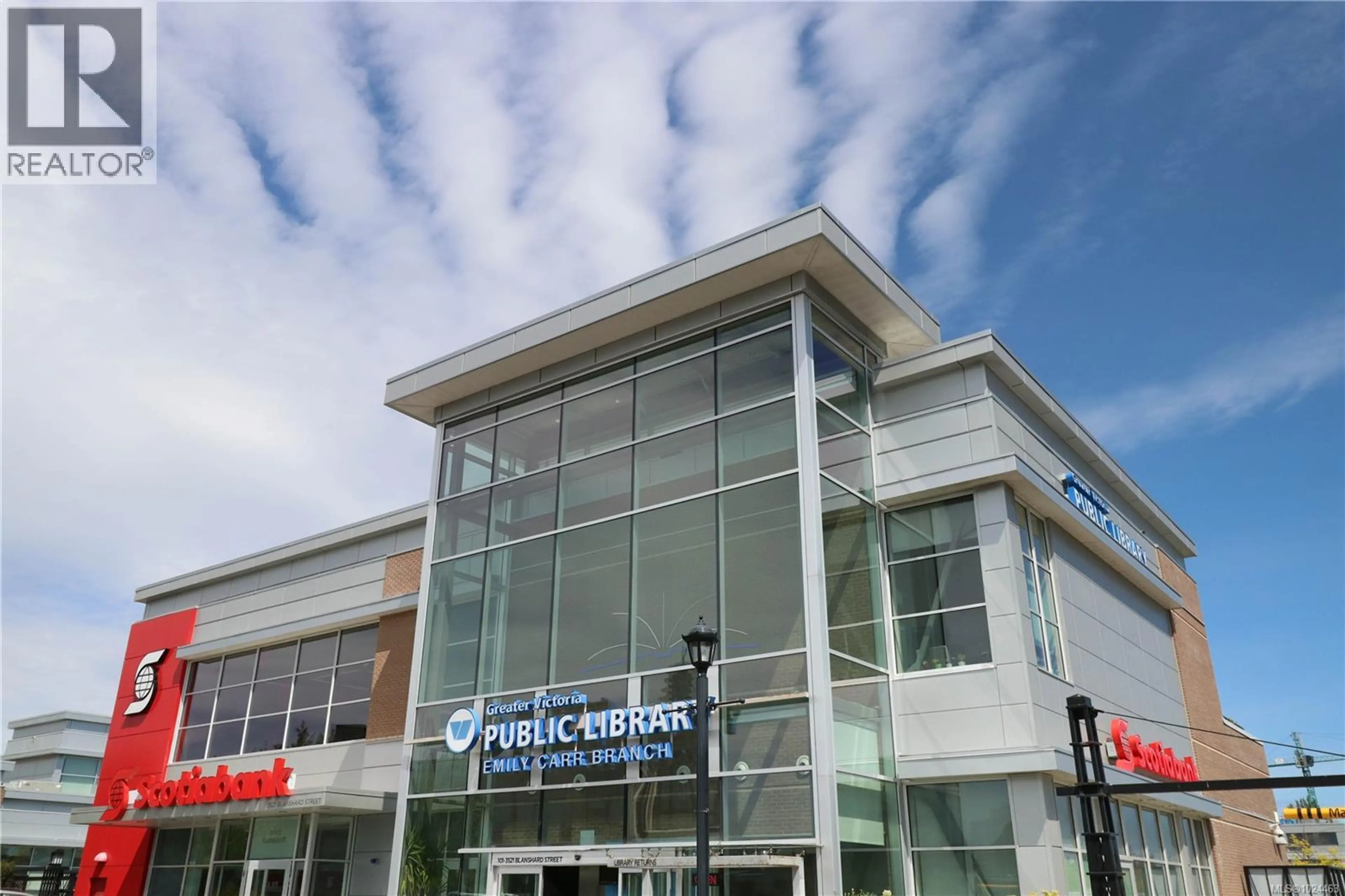 Property at #206 3800 QUADRA ST, Saanich, BC