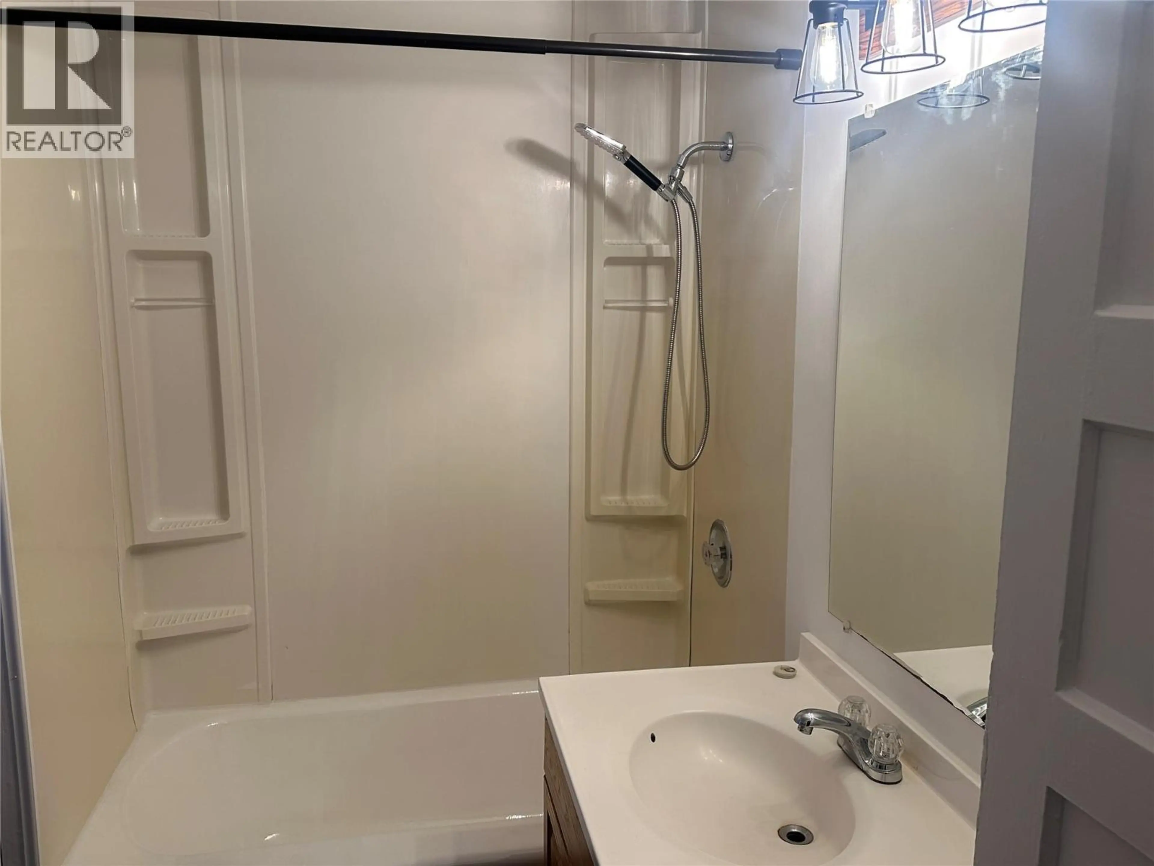 Property at 1616 102 AVENUE, Dawson Creek, BC