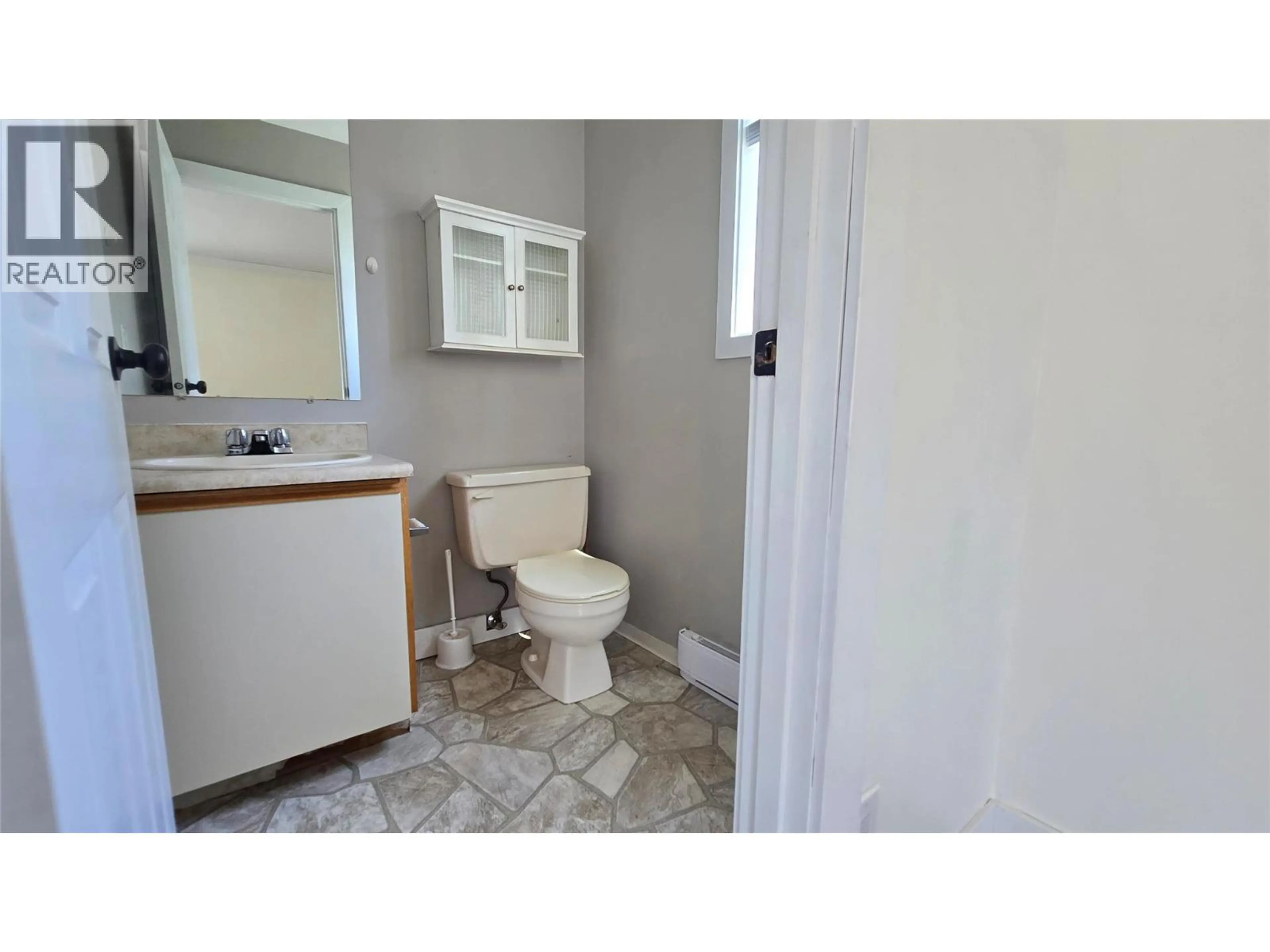 Property at #211 44 WHITESHIELD S CRESCENT, Kamloops, BC