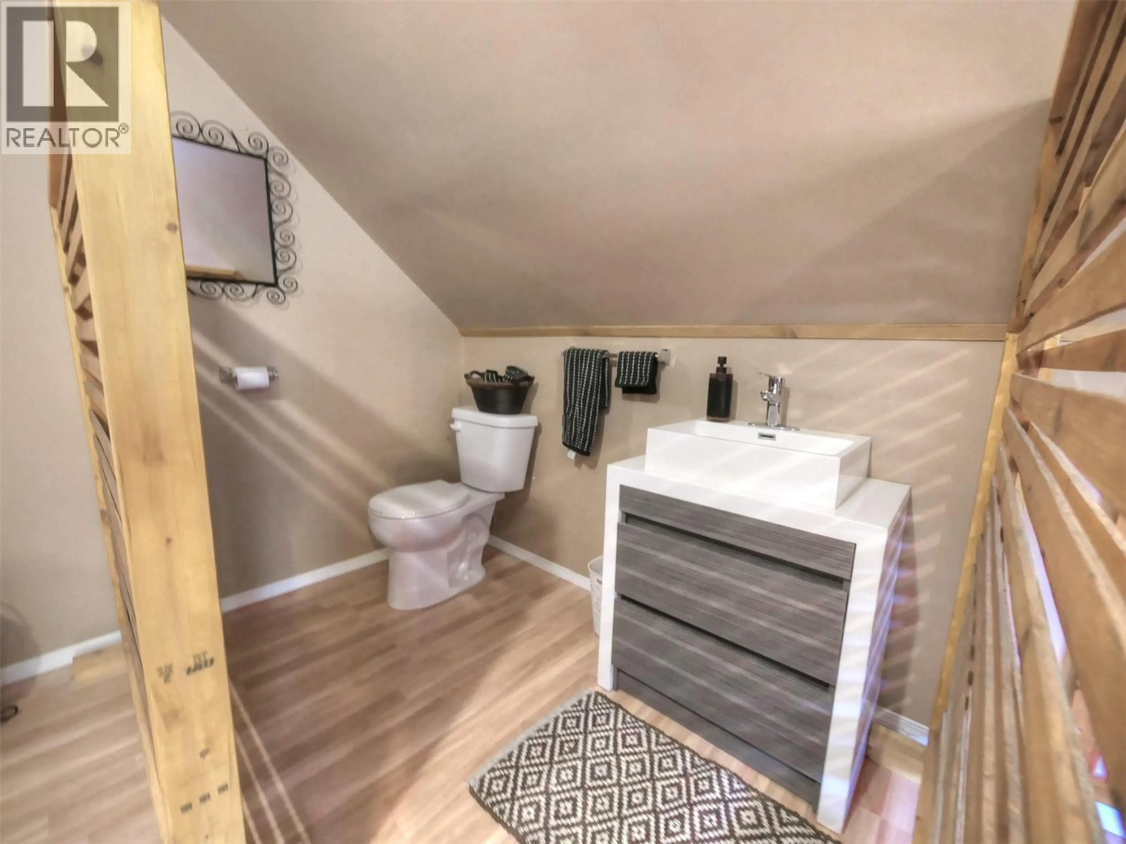 Property at 240 ARROW PARK DEMARS ROAD, Nakusp, BC