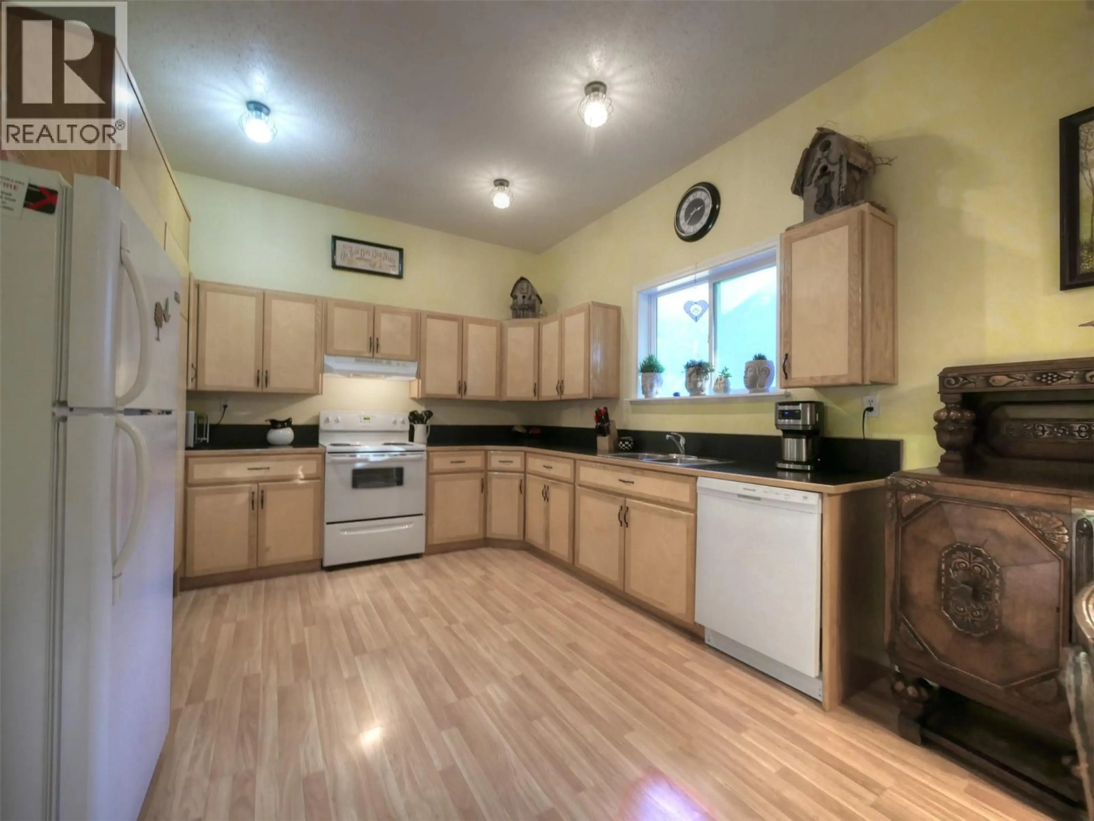 Property at 240 ARROW PARK DEMARS ROAD, Nakusp, BC