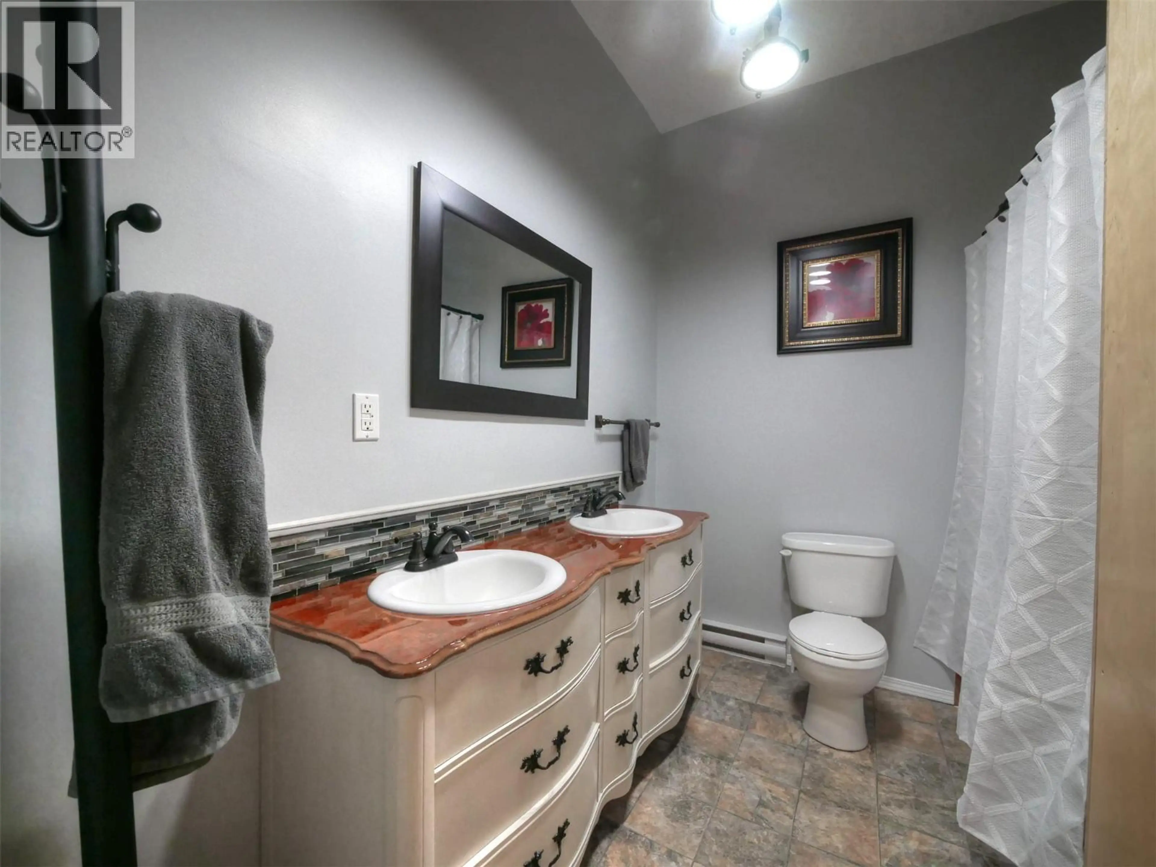 Property at 240 ARROW PARK DEMARS ROAD, Nakusp, BC