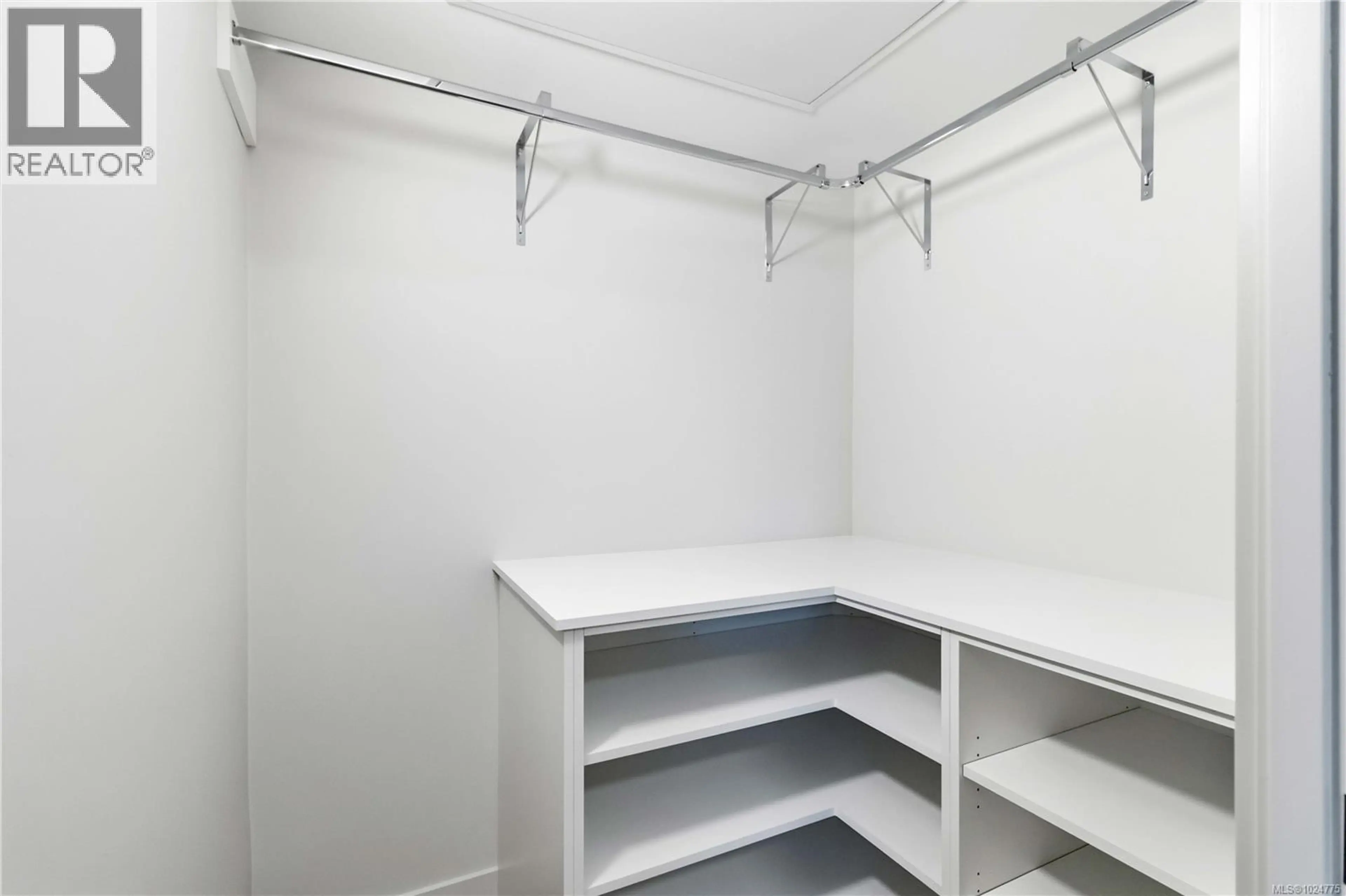 Property at #4 1789 EMERSON ST, Victoria, BC