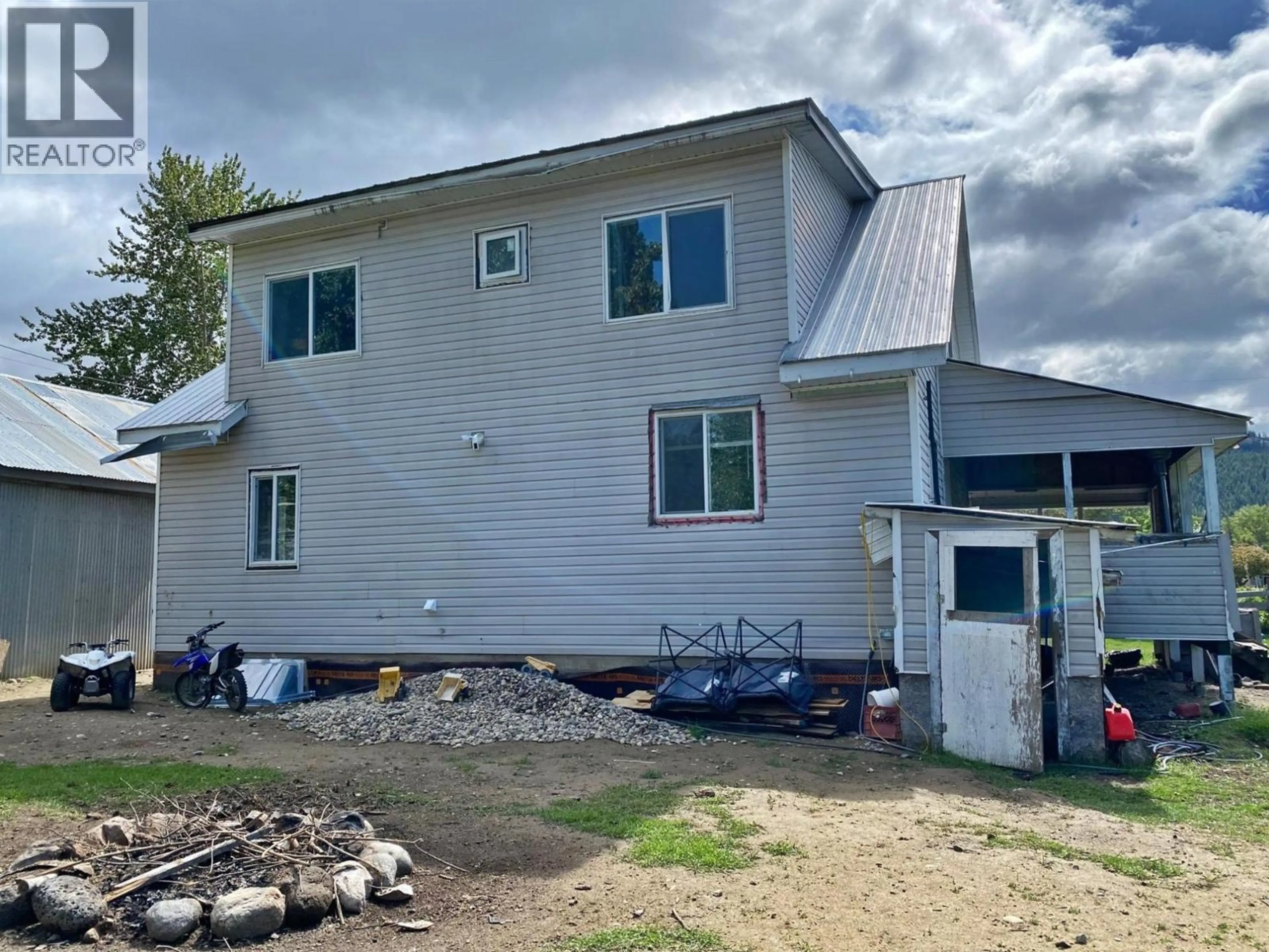 Property at 9857-9861 CHURCH STREET, Little Fort, BC