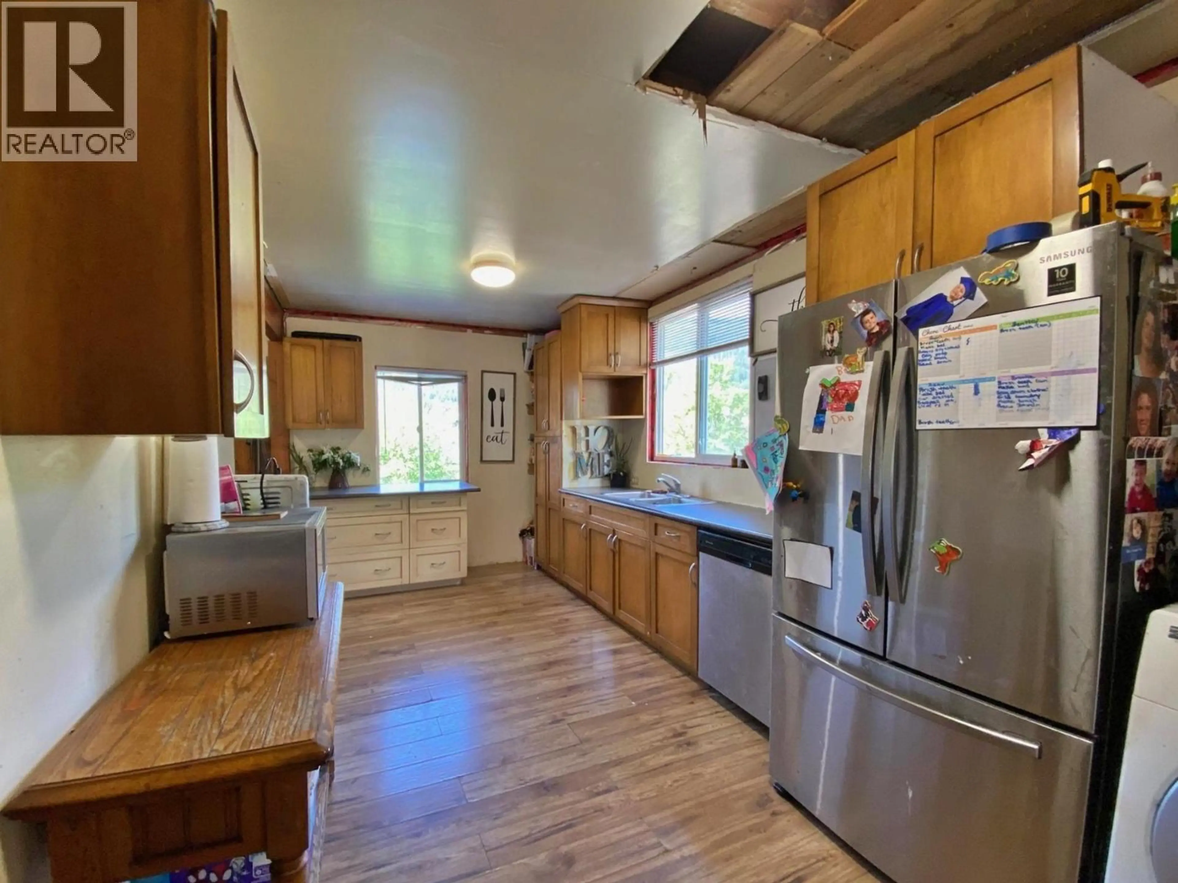 Property at 9857-9861 CHURCH STREET, Little Fort, BC