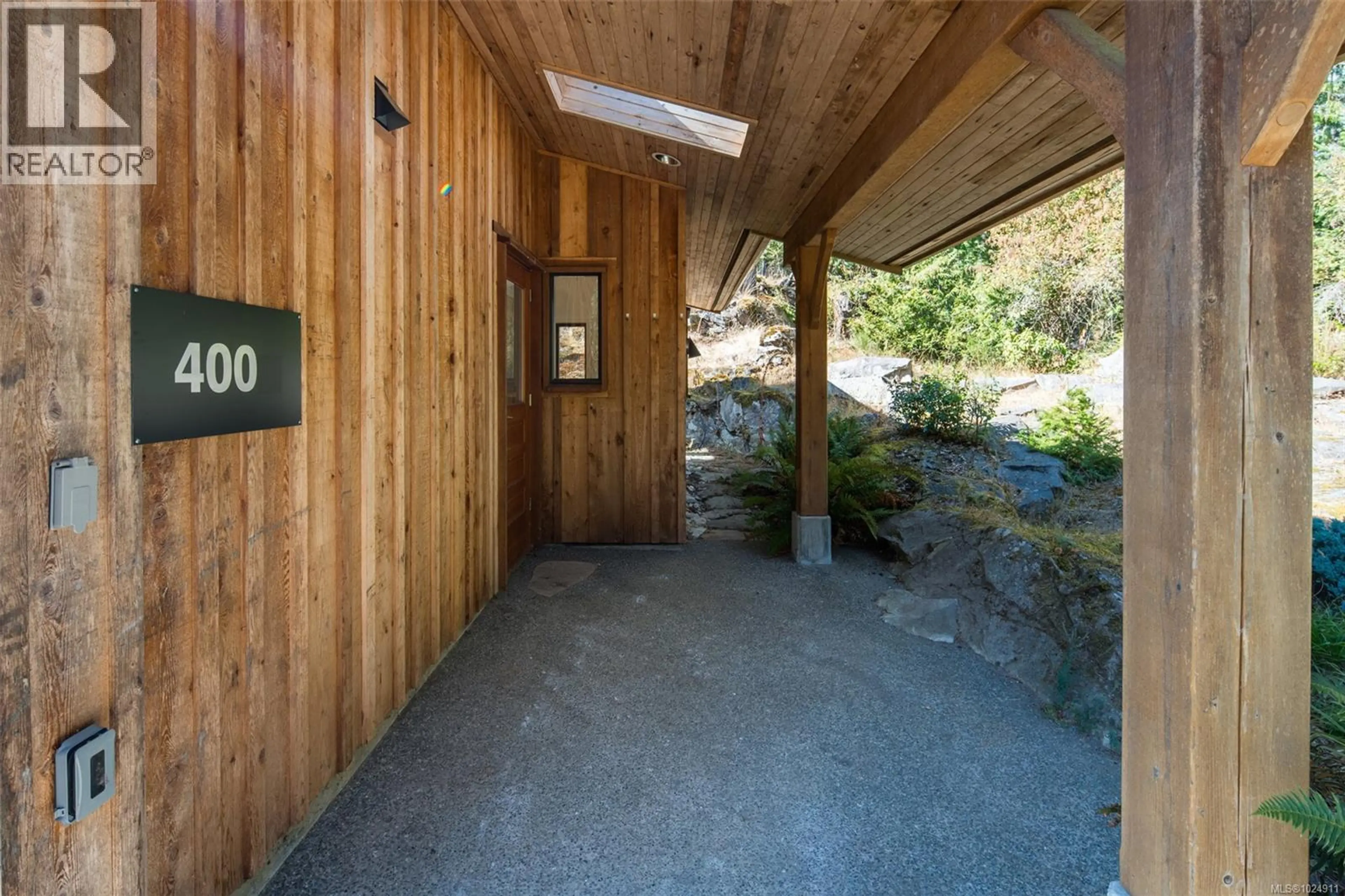 Property at 400 BAKER RD, Salt Spring, BC