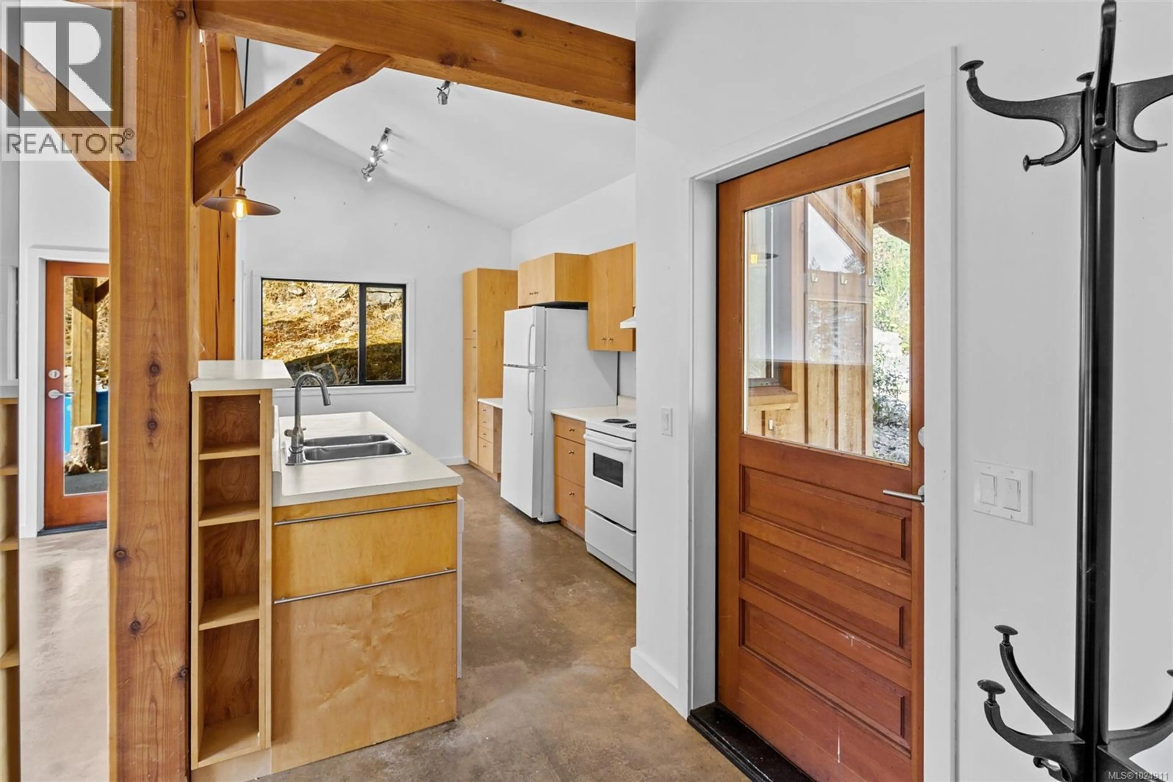 Property at 400 BAKER RD, Salt Spring, BC