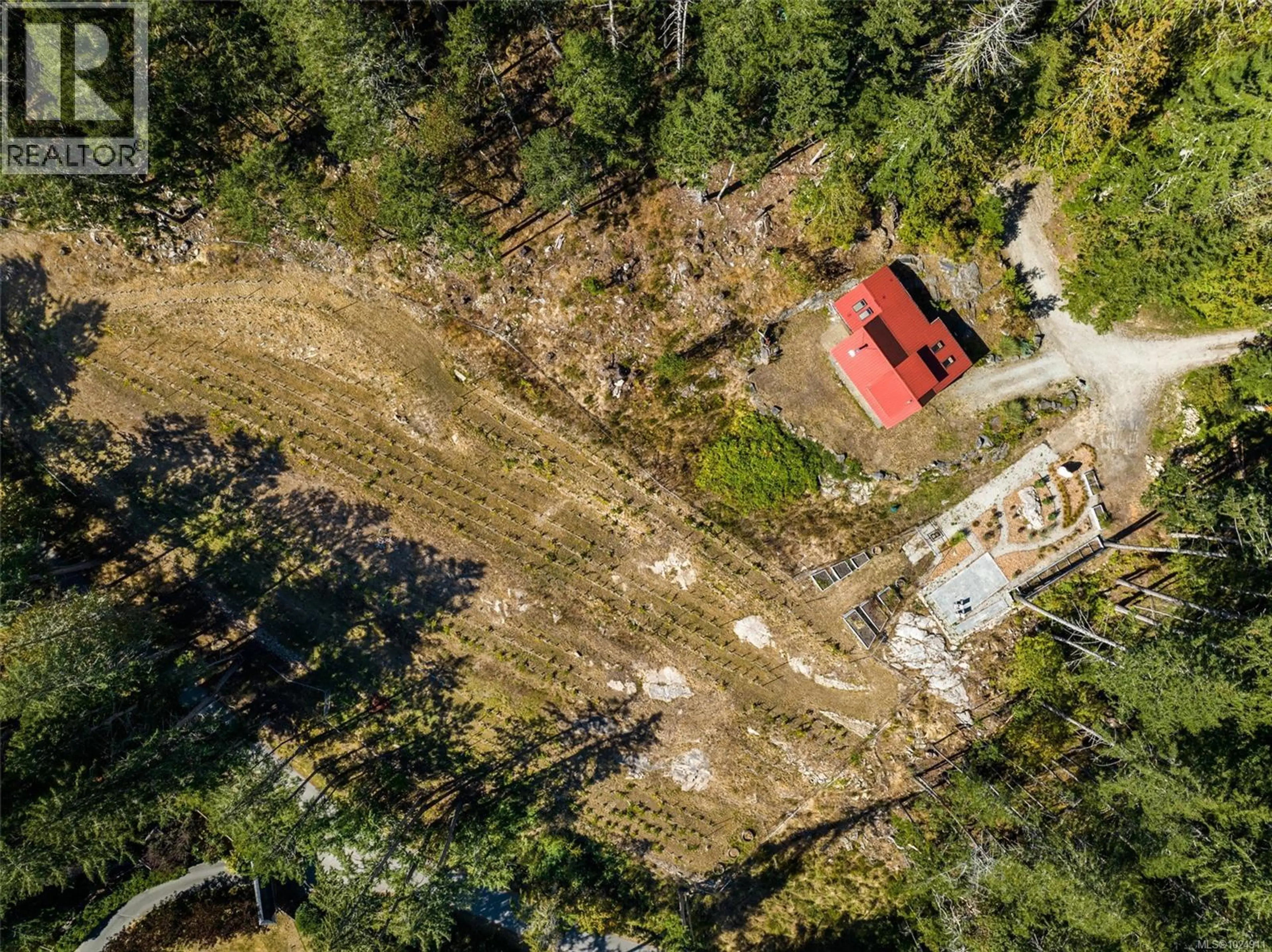 Property at 400 BAKER RD, Salt Spring, BC