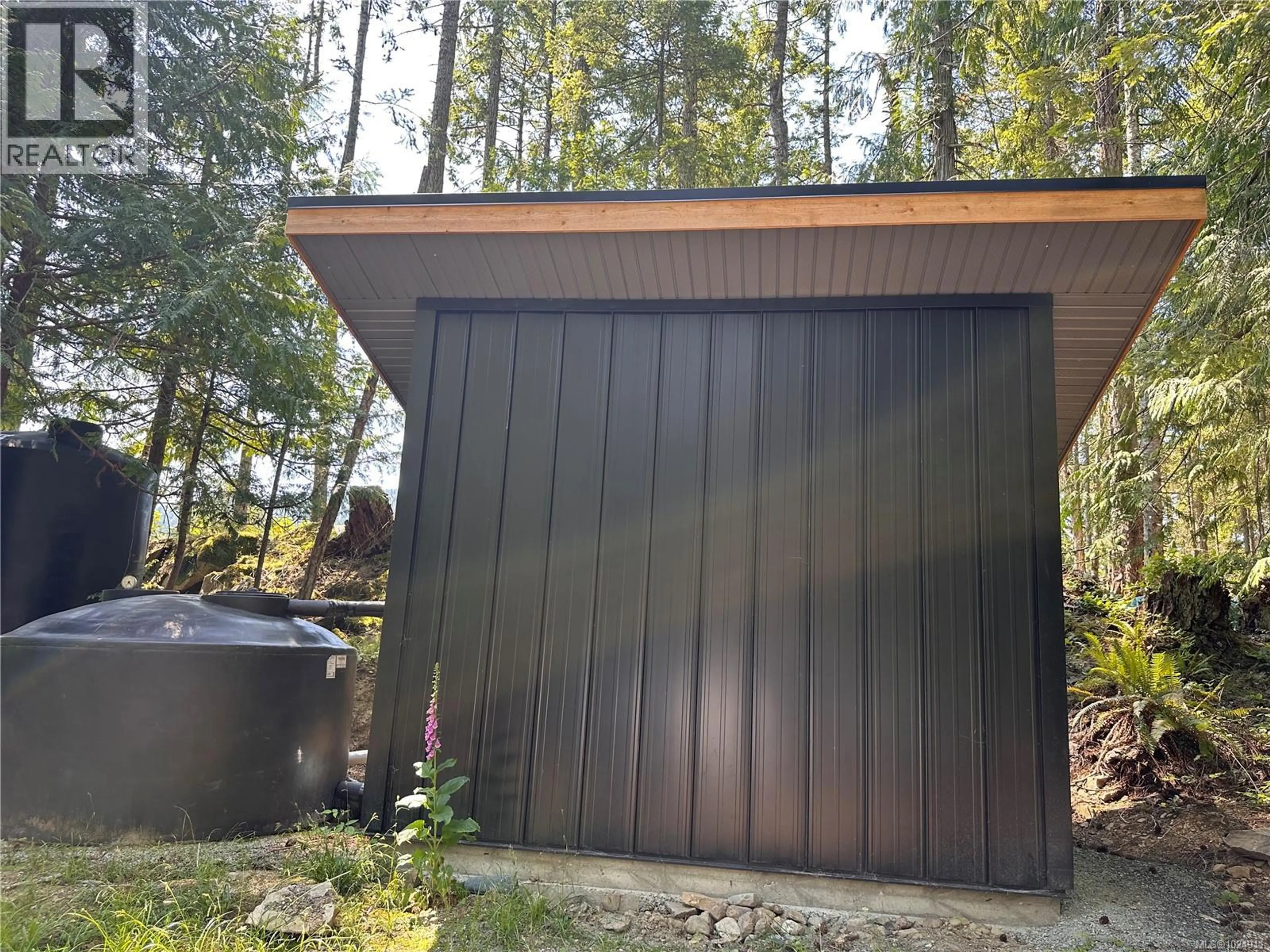 Property at 400 BAKER RD, Salt Spring, BC