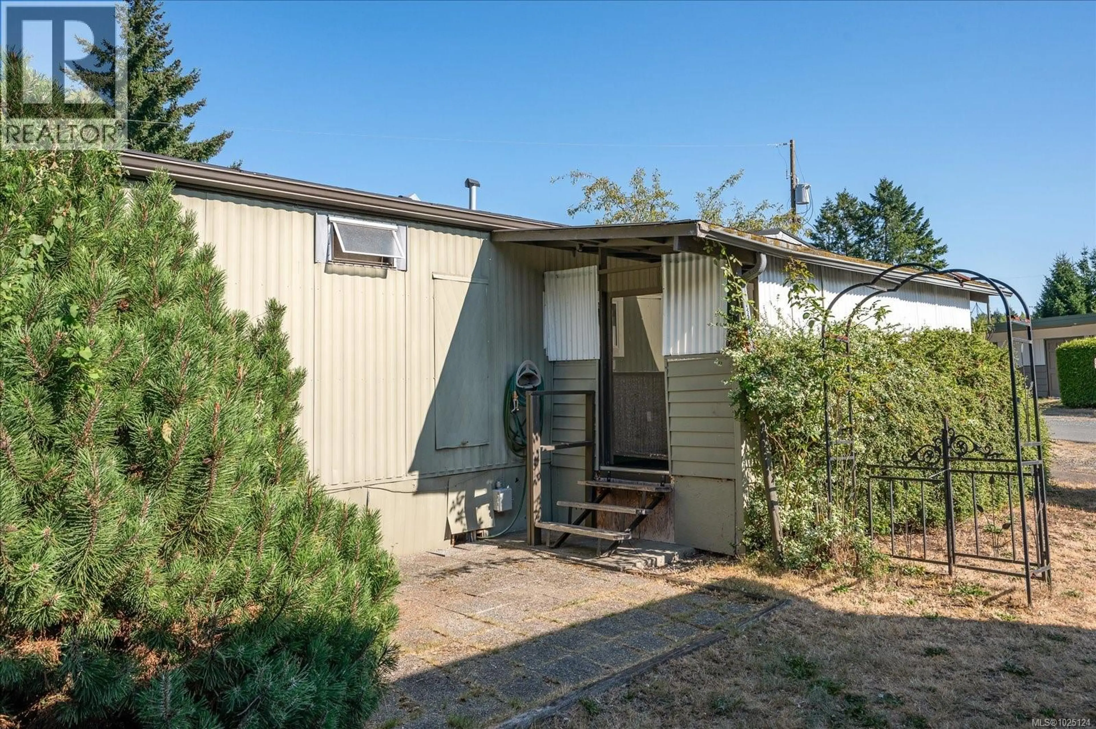 Property at #20 6820 PARKLANDS PL, Lantzville, BC