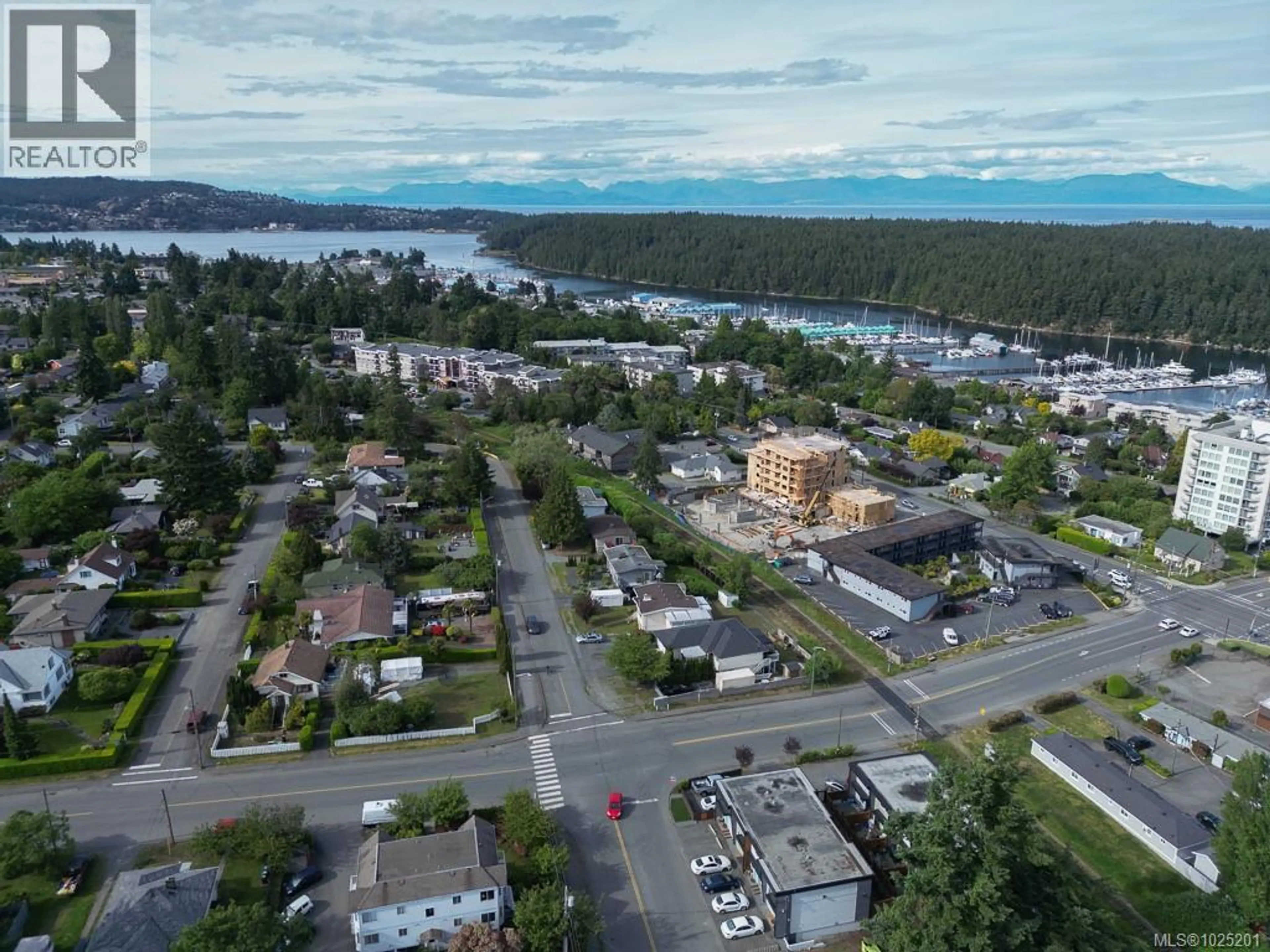 Property at 307 HOLLY AVE, Nanaimo, BC