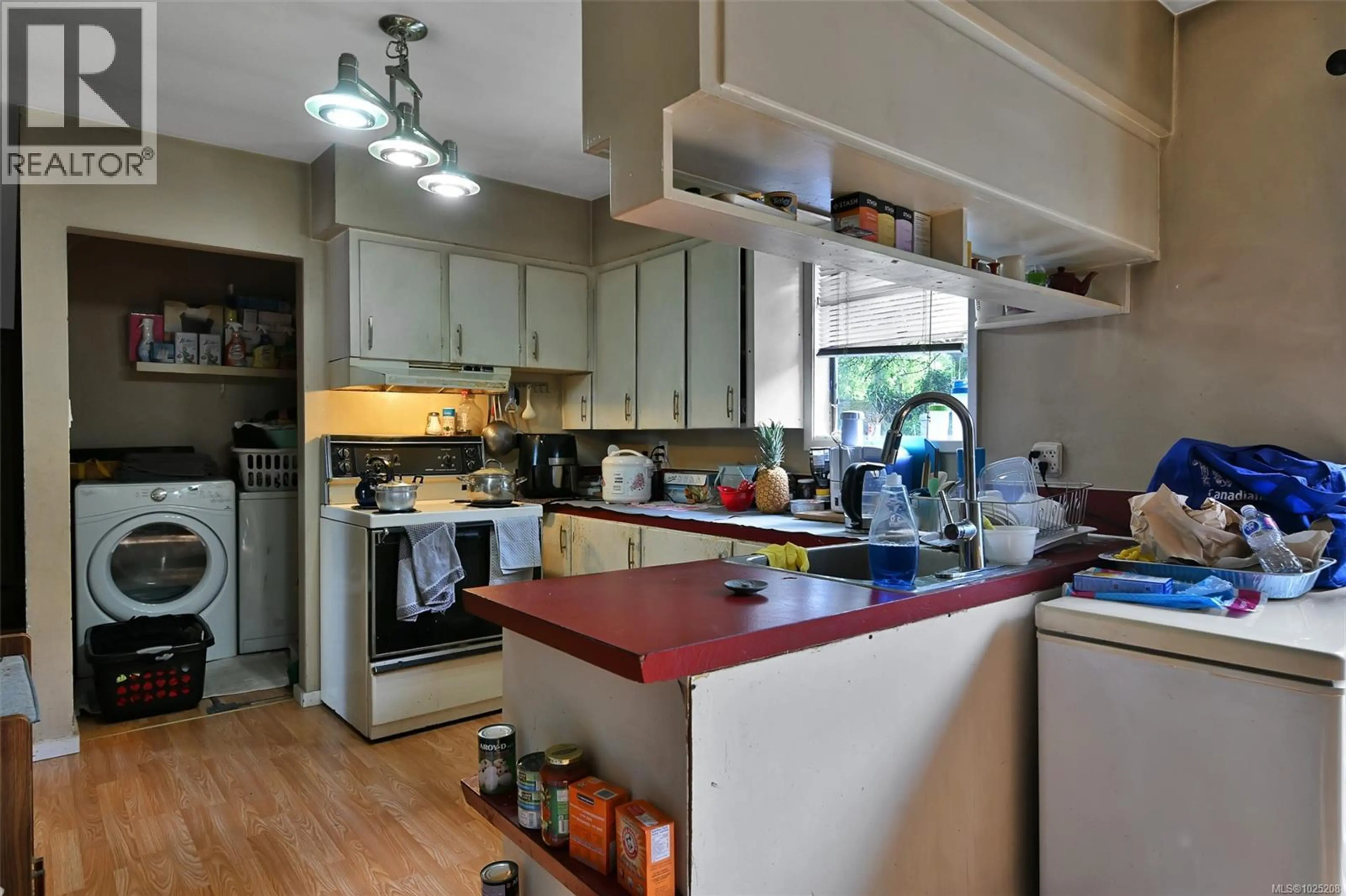 Property at 311 HOLLY AVE, Nanaimo, BC