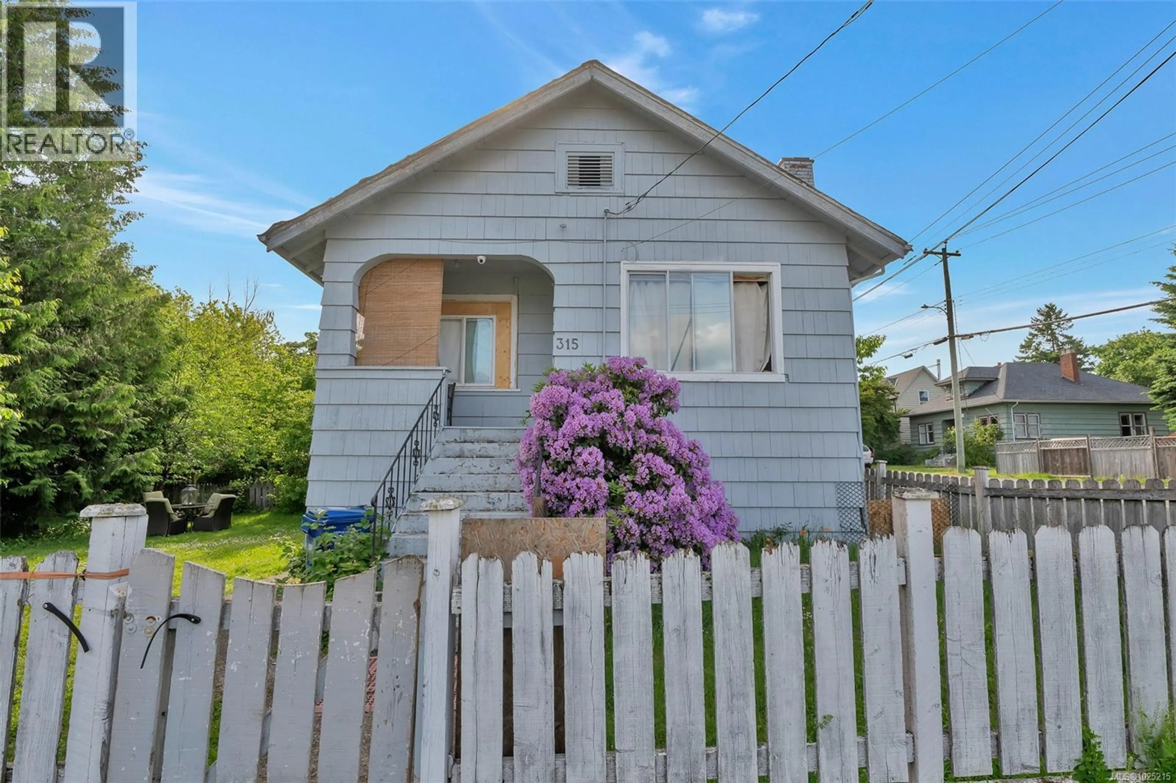 Property at 315 HOLLY AVE, Nanaimo, BC