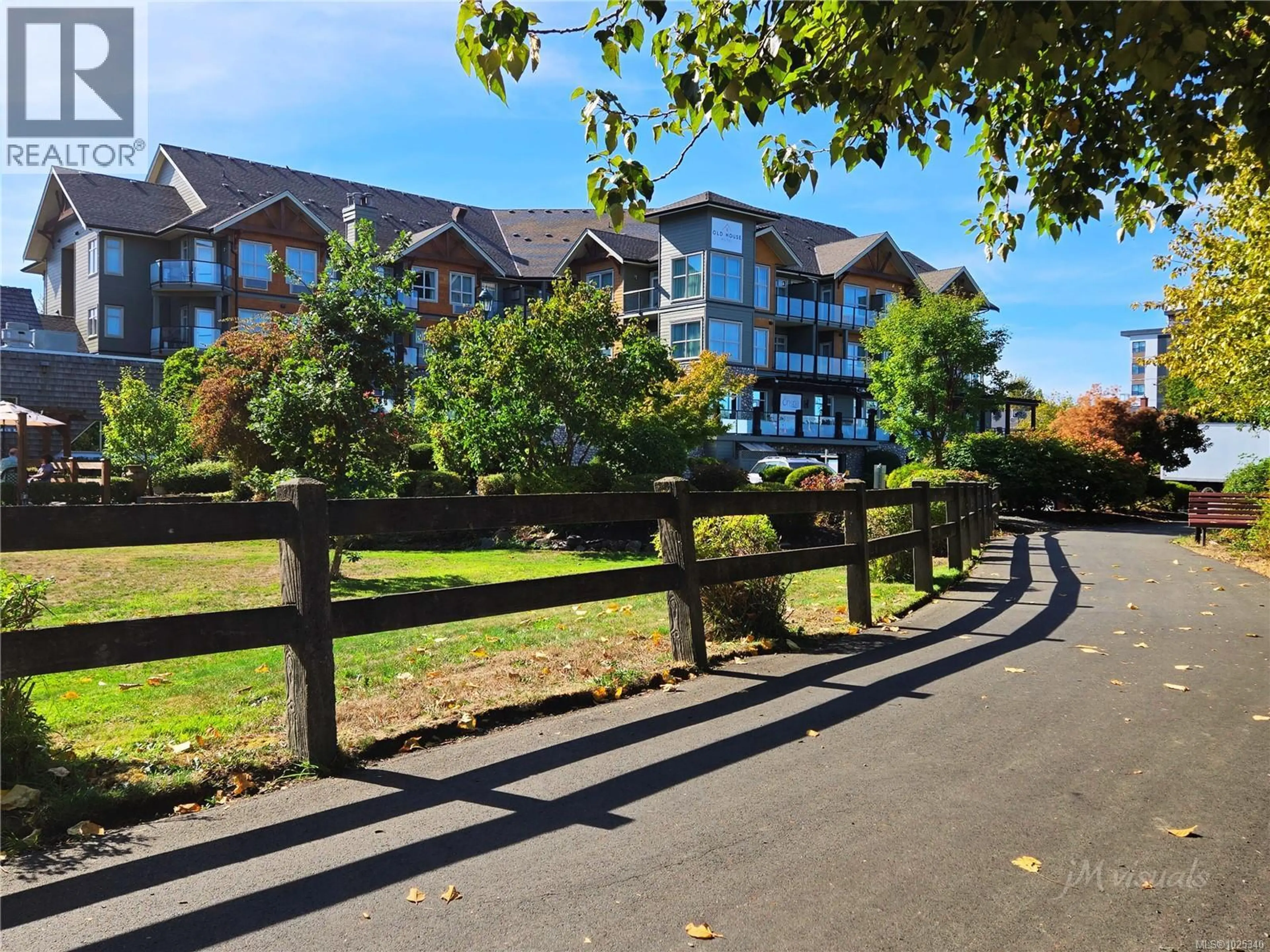 Property at #101 ABCD 1730 RIVERSIDE LANE, Courtenay, BC