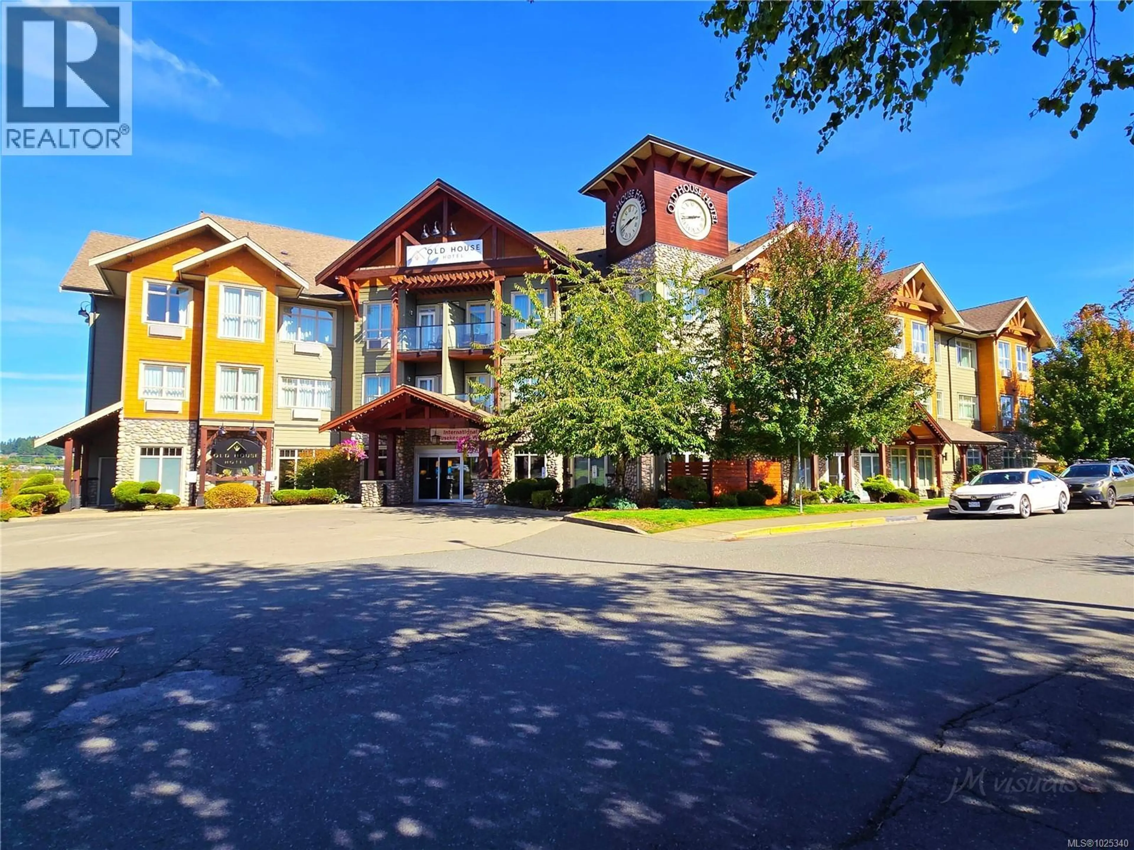 Property at #101 ABCD 1730 RIVERSIDE LANE, Courtenay, BC