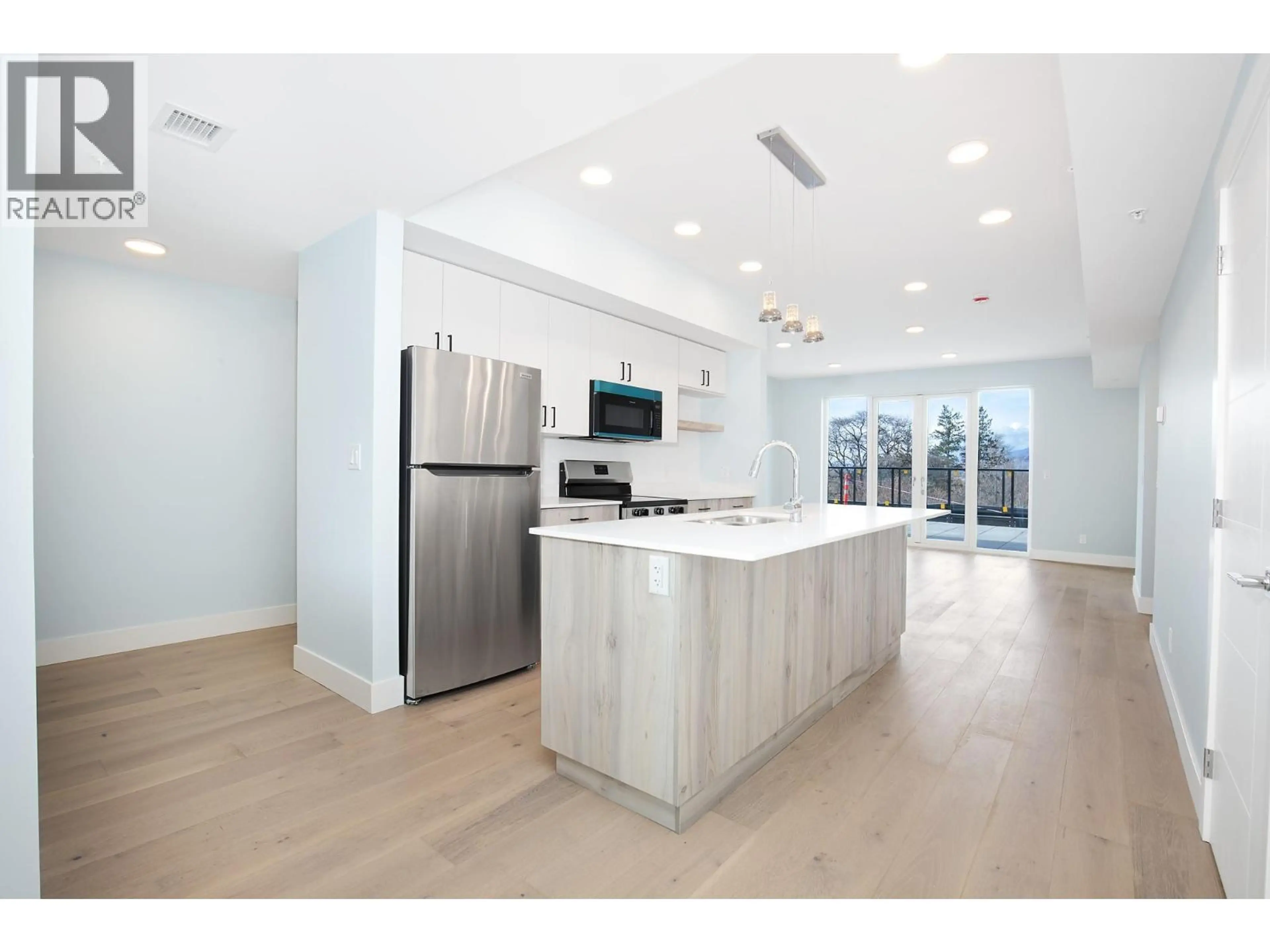 Property at #402 215 ROYAL AVENUE, Kamloops, BC