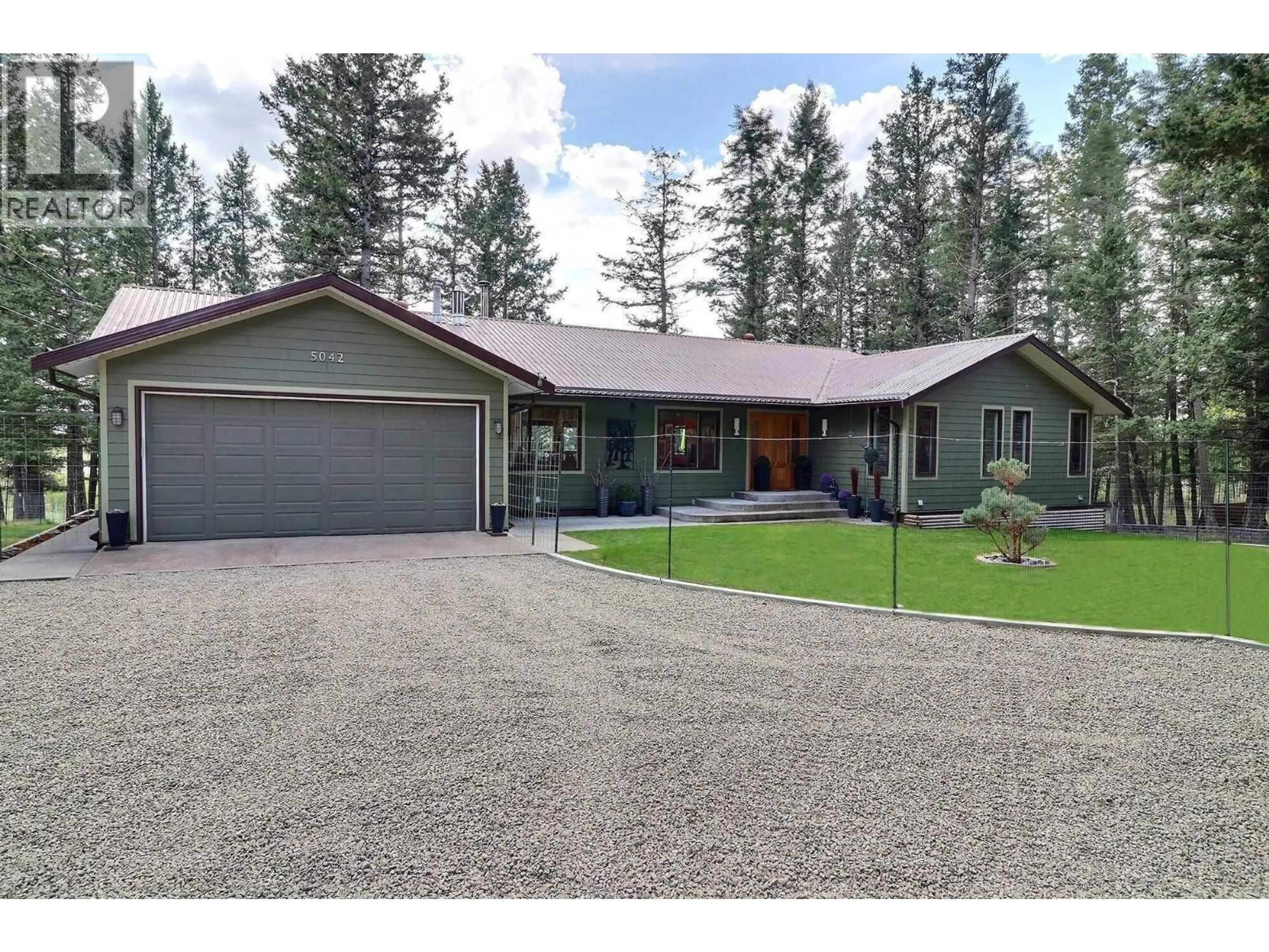 Property at 5042 GLOINNZUN DRIVE, 108 Mile Ranch, BC
