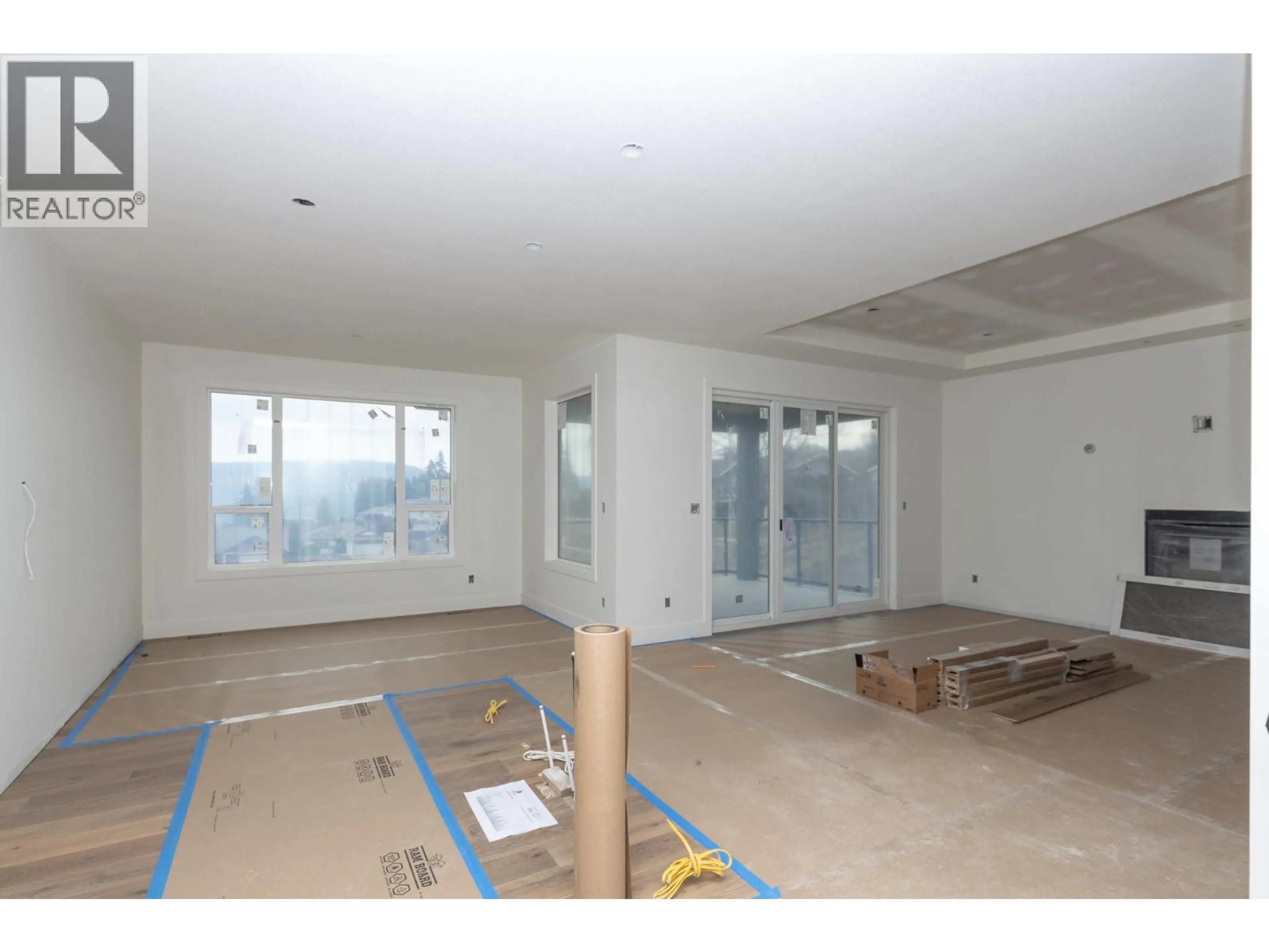 Property at 1121 16 AVENUE SE, Salmon Arm, BC