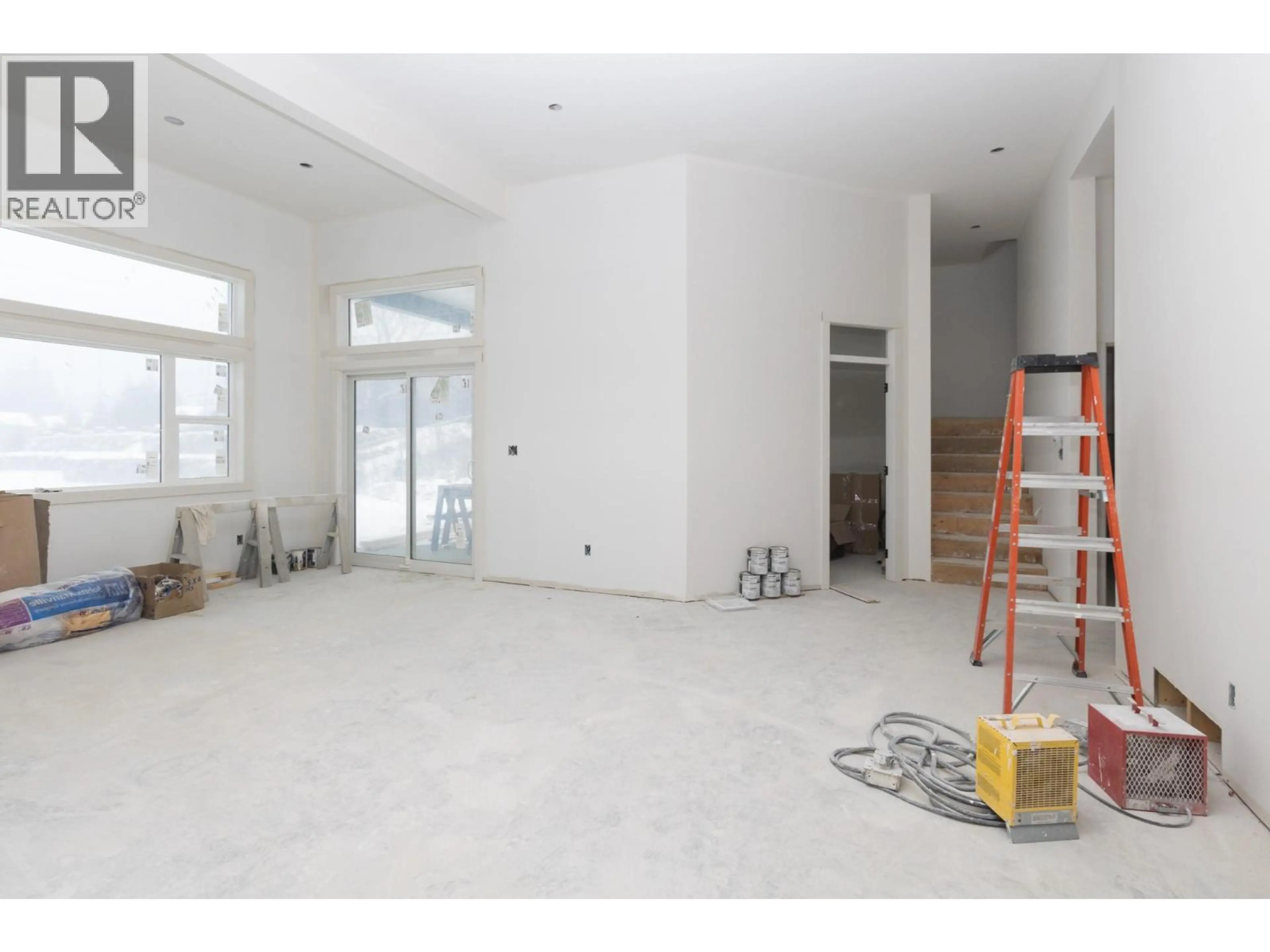 Property at 1121 16 AVENUE SE, Salmon Arm, BC