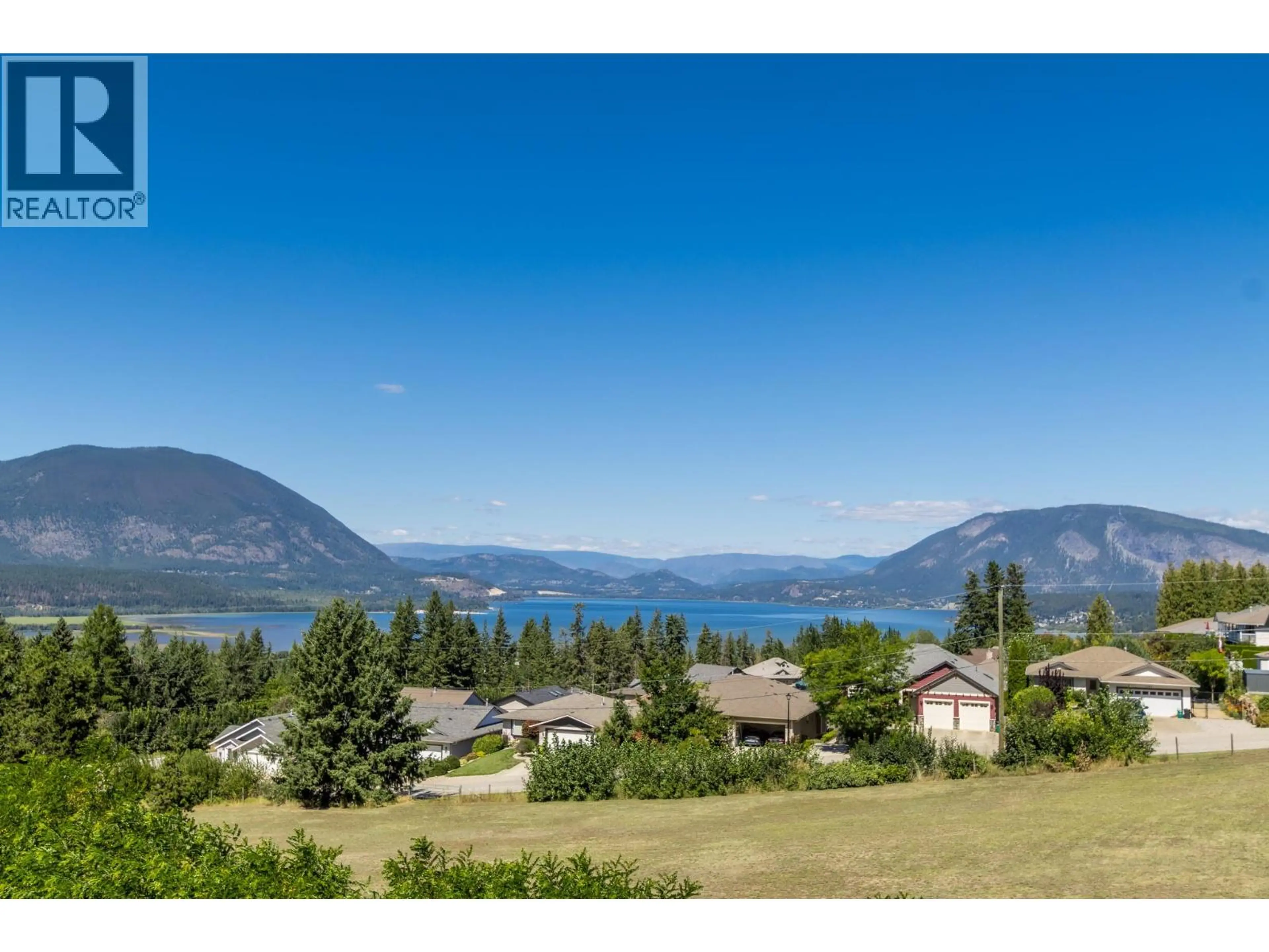 Property at 1121 16 AVENUE SE, Salmon Arm, BC