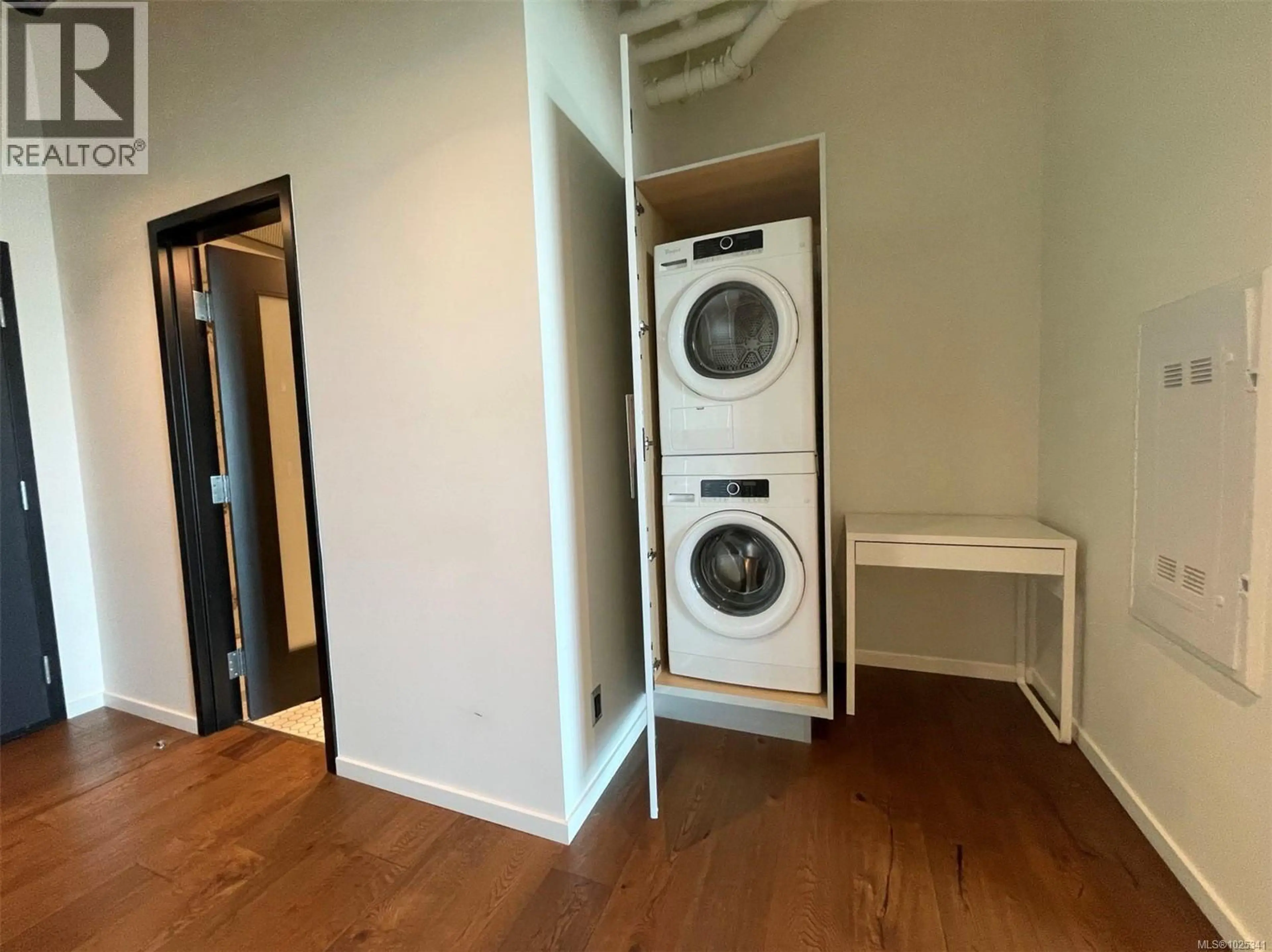 Property at #818 1029 VIEW ST, Victoria, BC