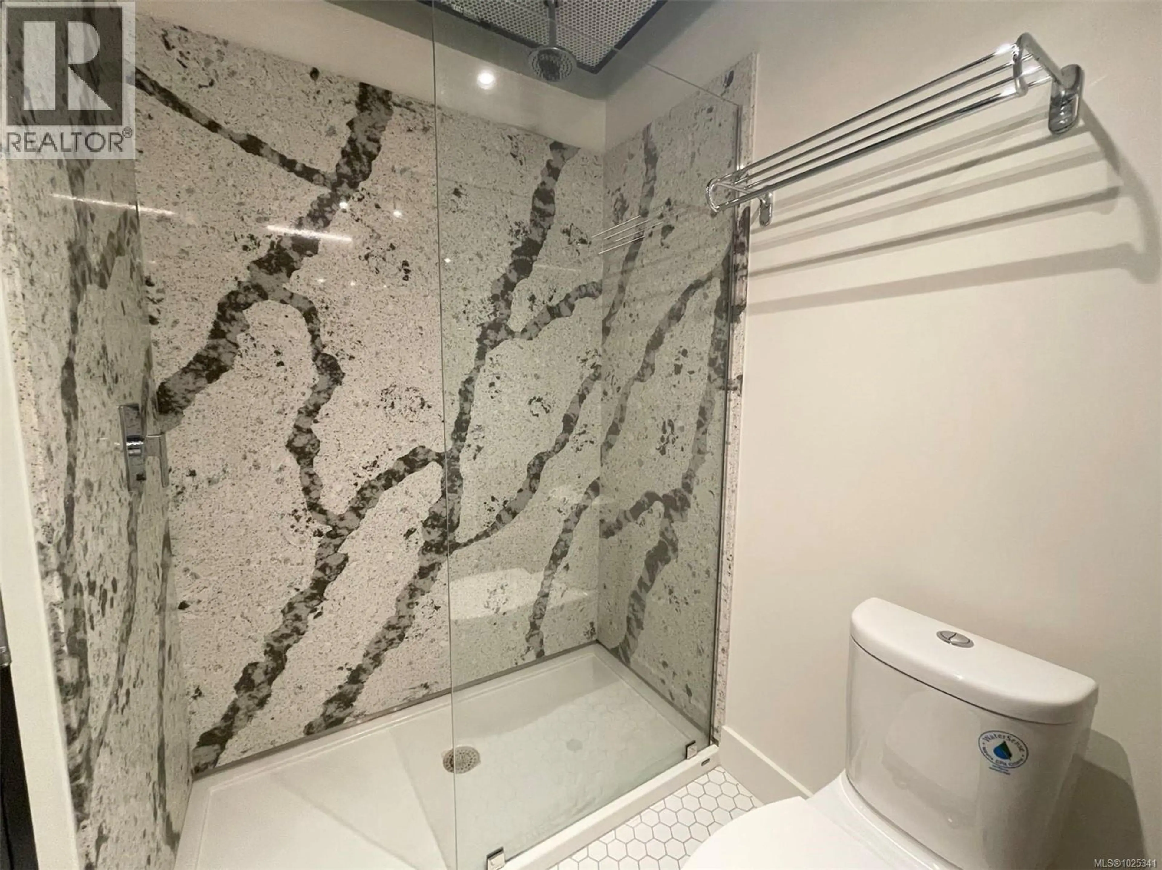 Property at #818 1029 VIEW ST, Victoria, BC