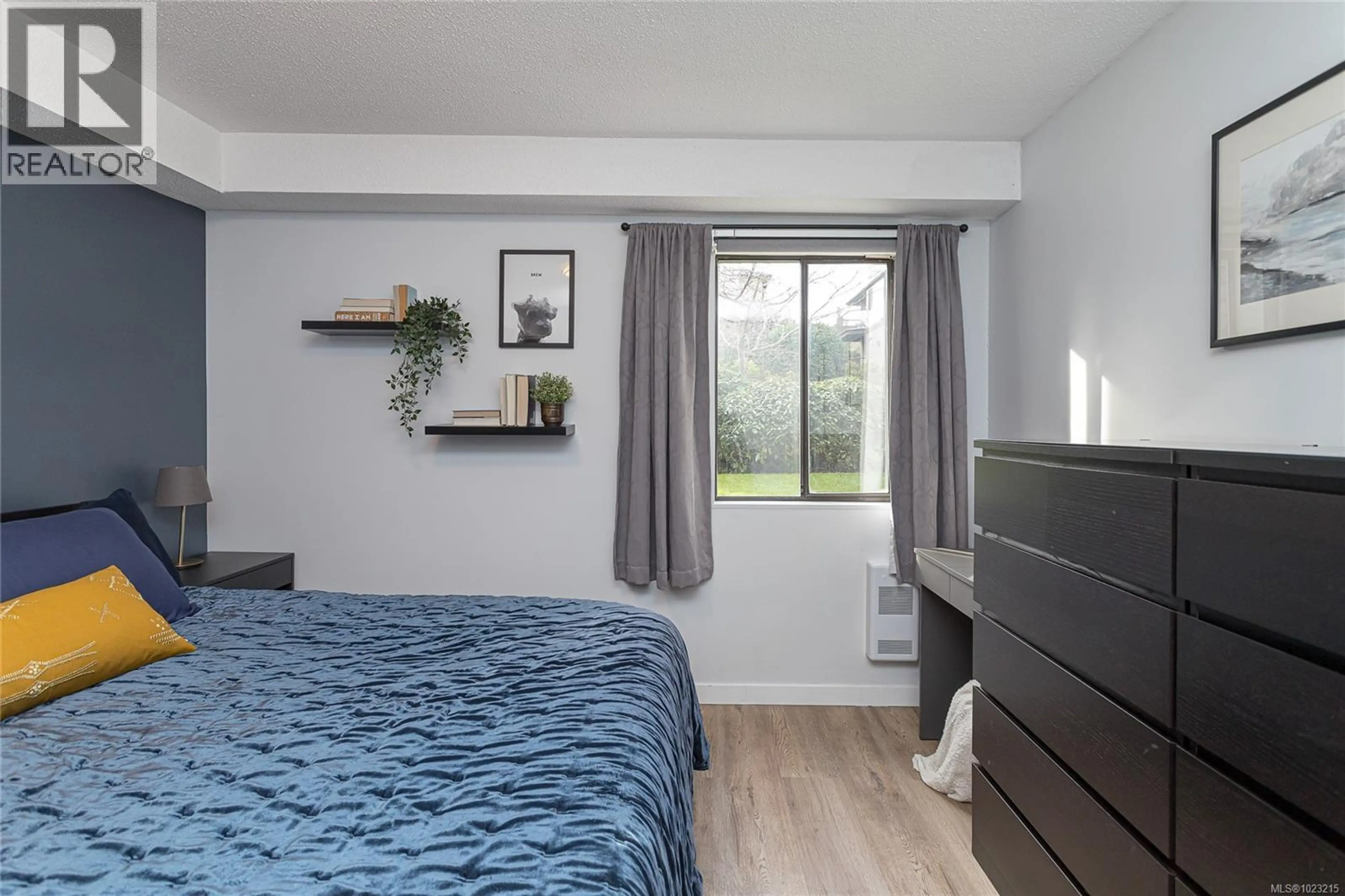 Property at #109 1655 BEGBIE ST, Victoria, BC