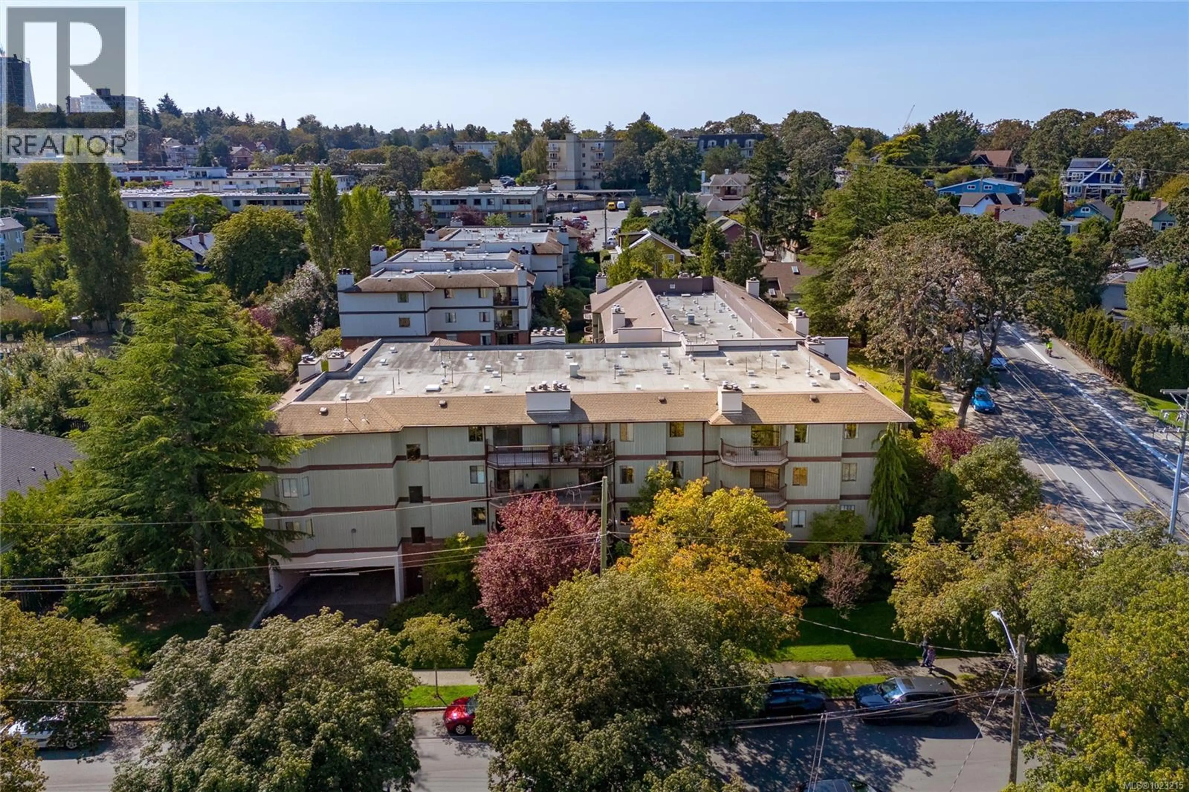 Property at #109 1655 BEGBIE ST, Victoria, BC