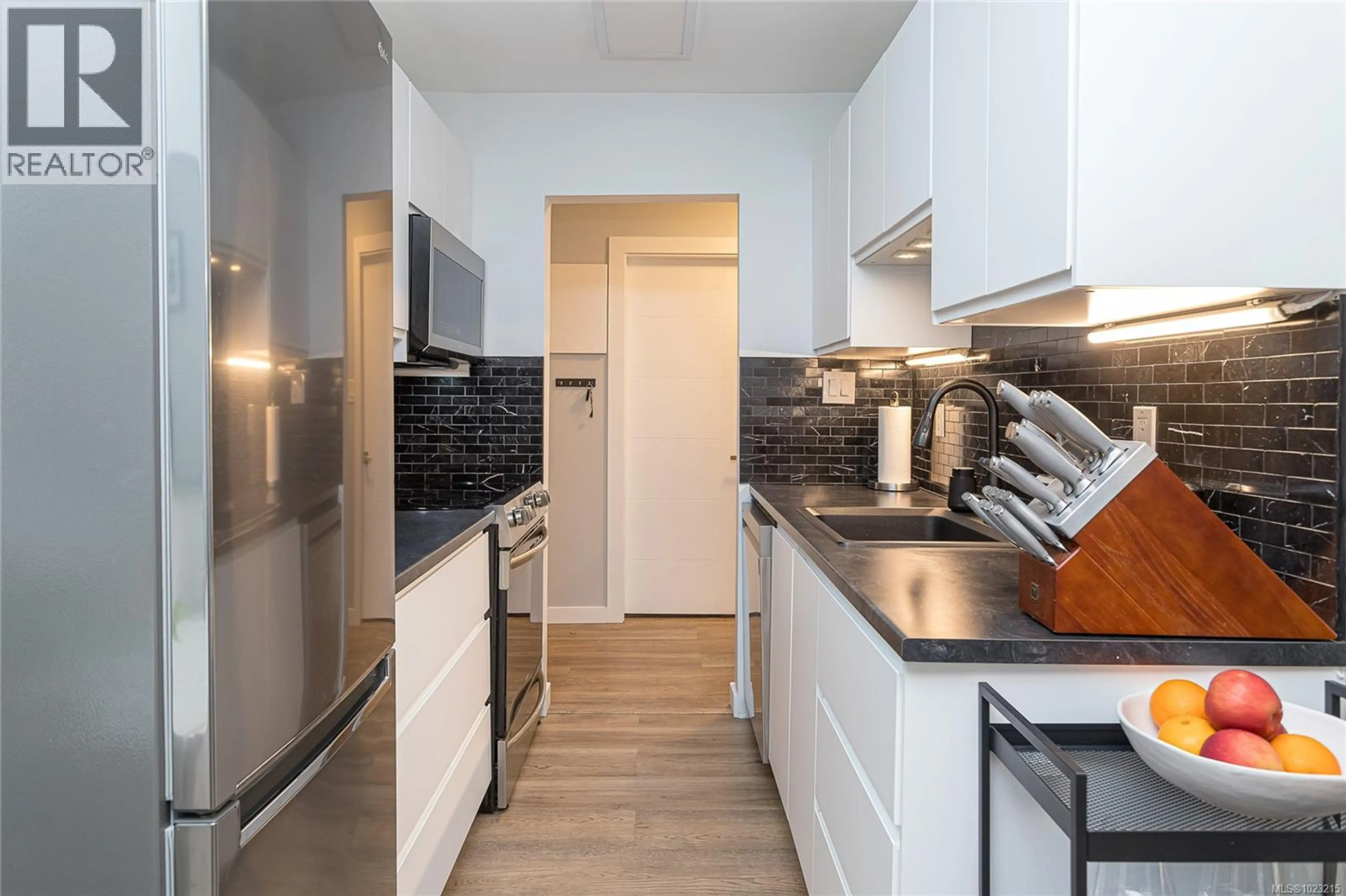 Property at #109 1655 BEGBIE ST, Victoria, BC