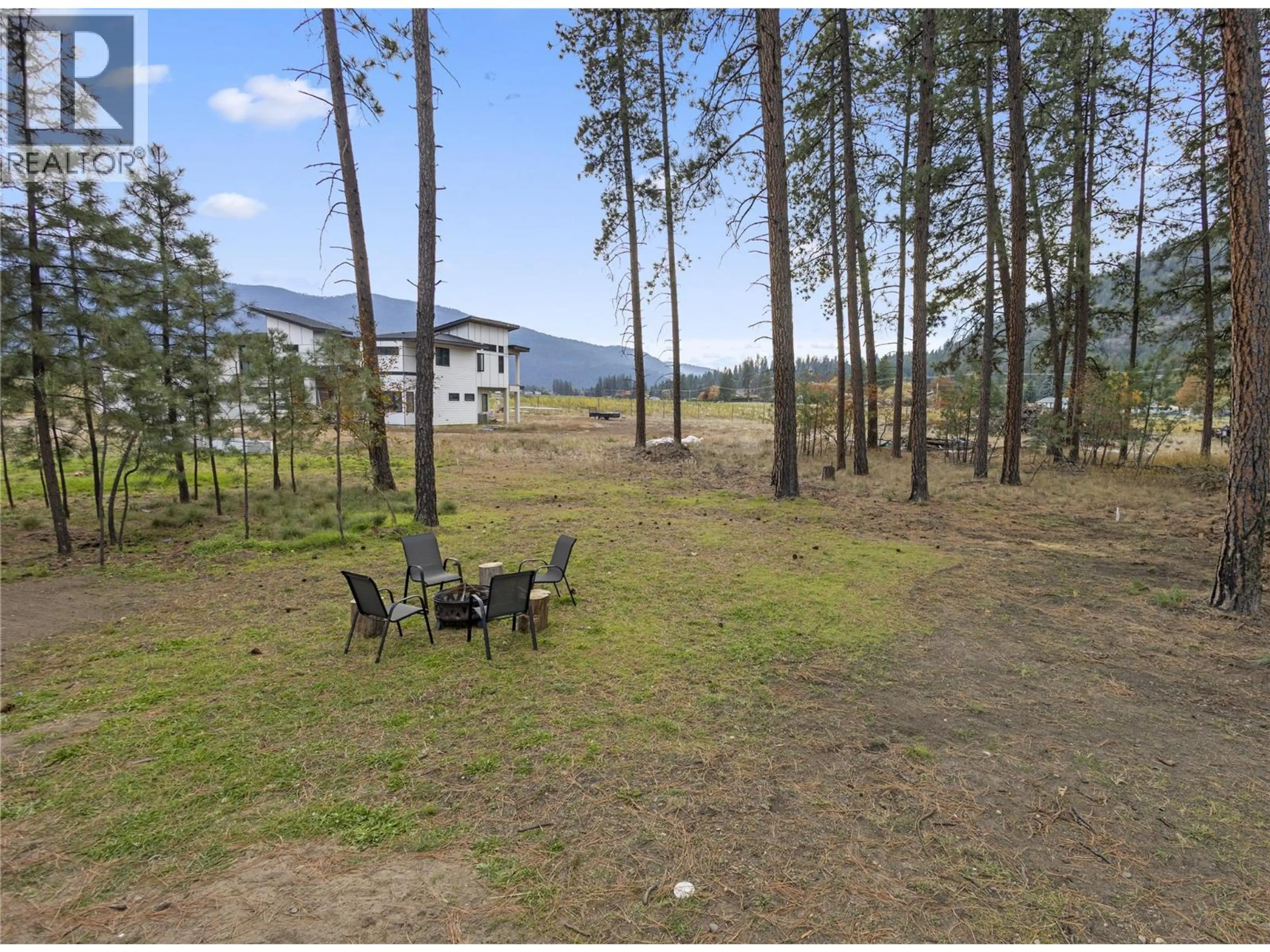 Property at 8127 DONALDSON DRIVE, Grand Forks, BC