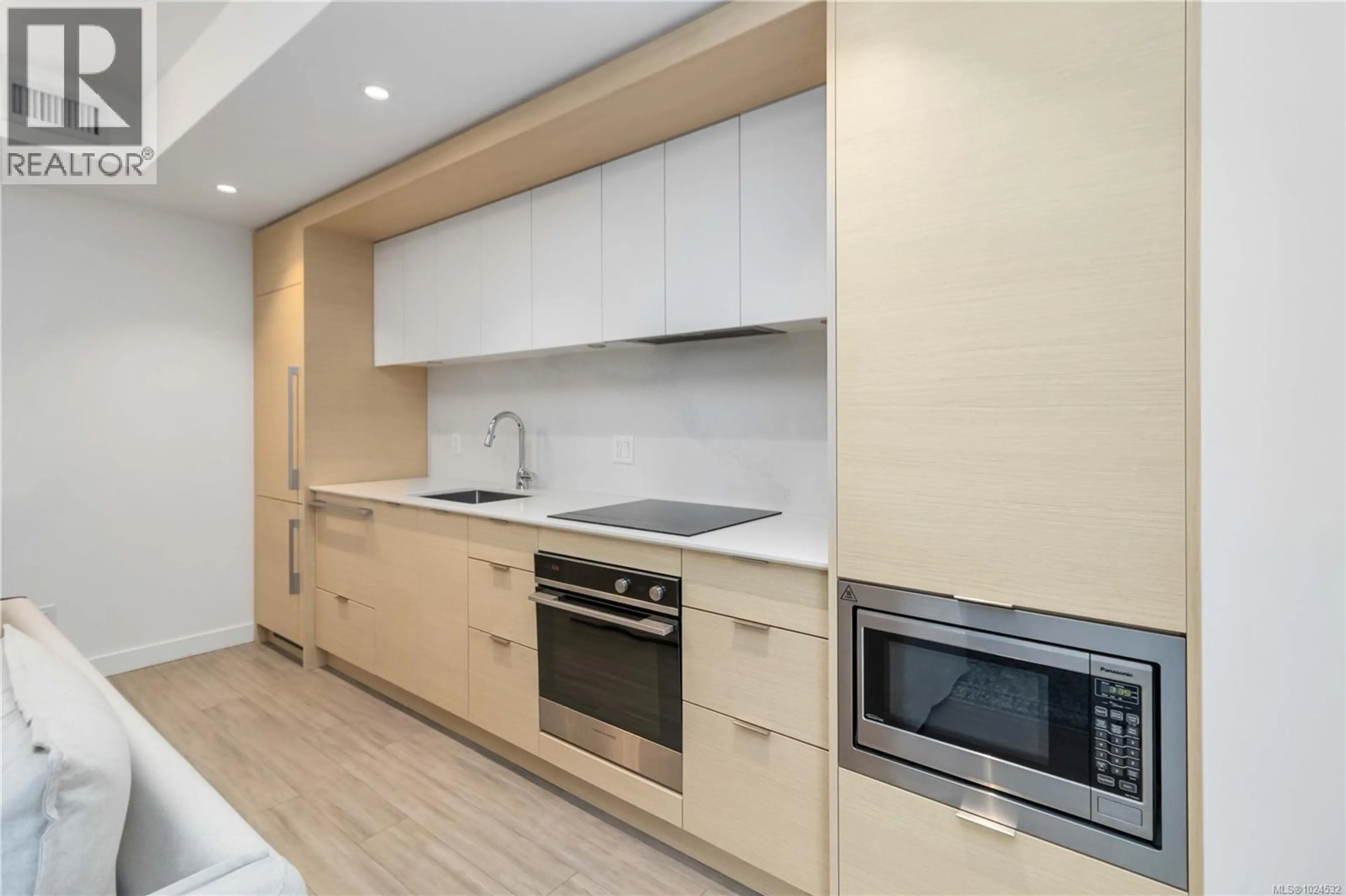 Property at #1204 848 YATES ST, Victoria, BC