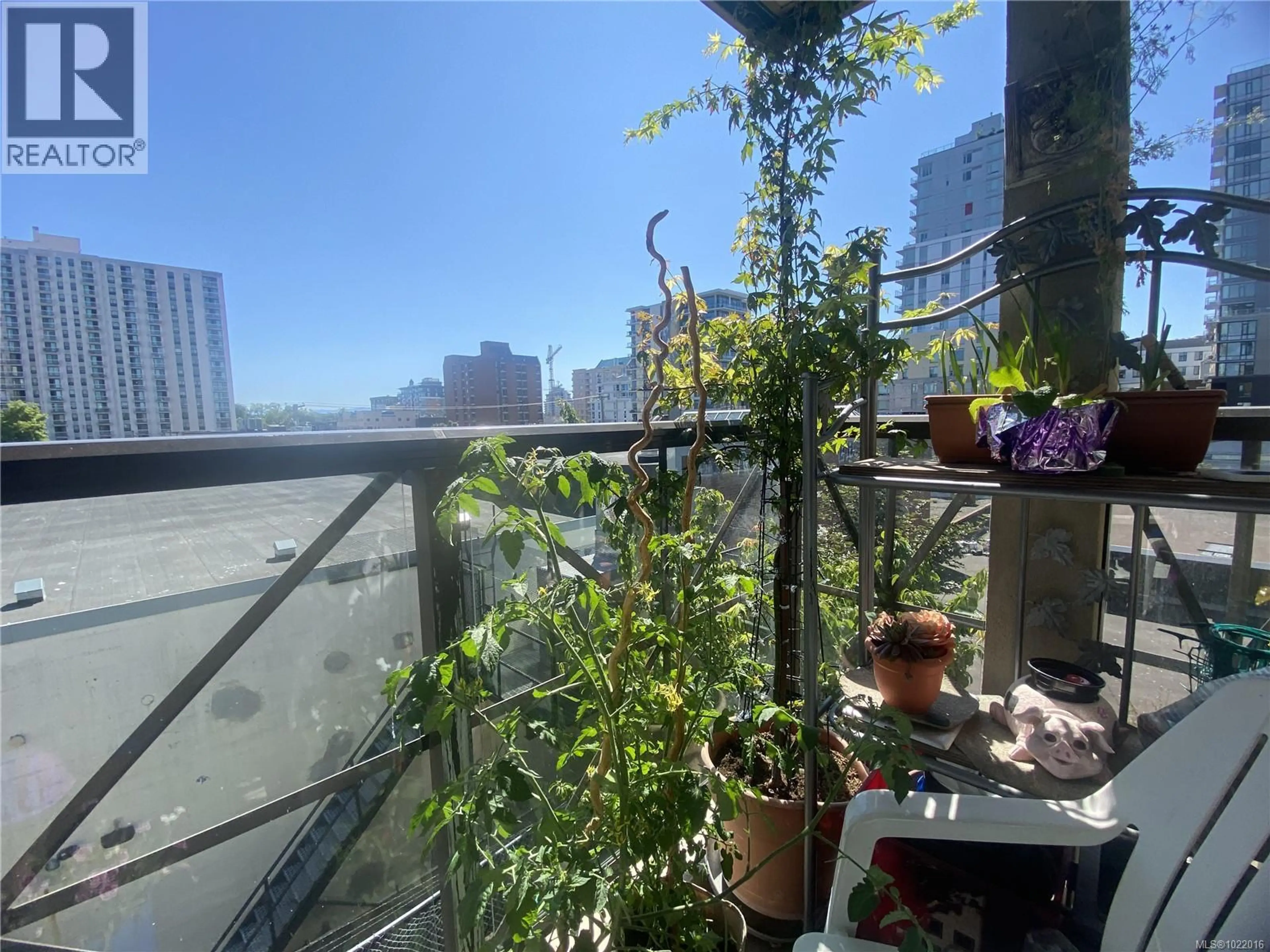 Property at #302 935 JOHNSON ST, Victoria, BC