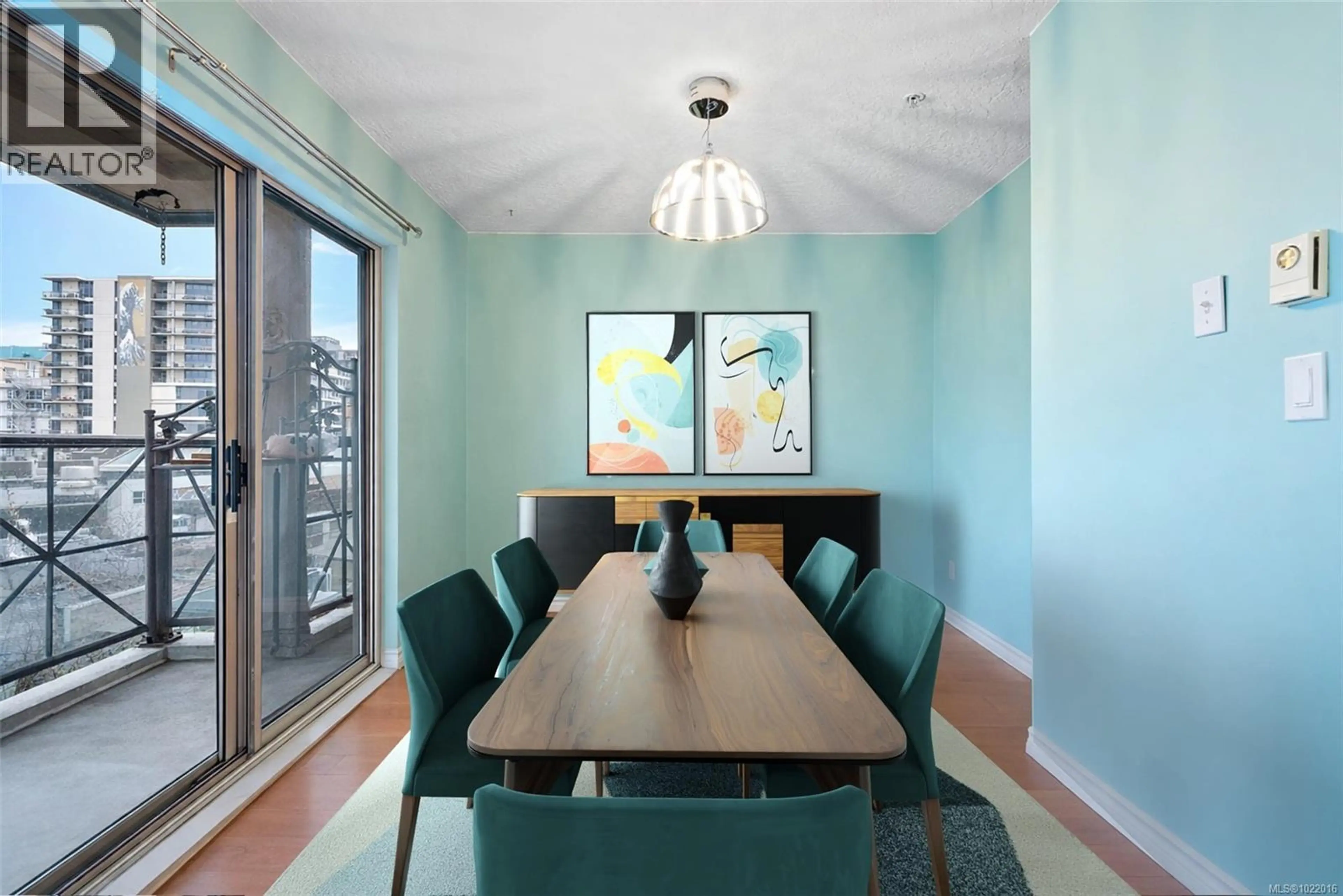 Property at #302 935 JOHNSON ST, Victoria, BC