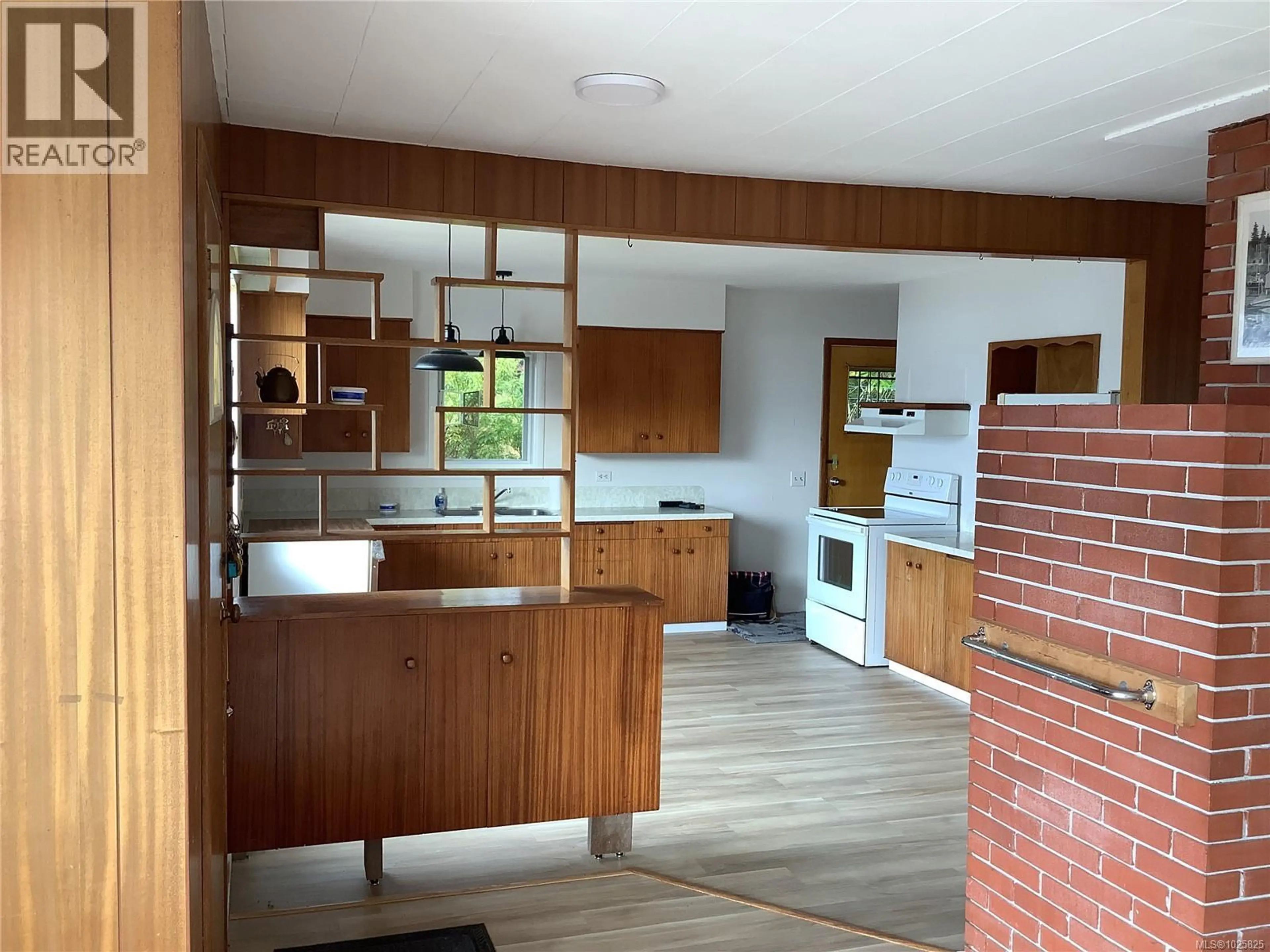 Property at 395 2ND ST, Sointula, BC