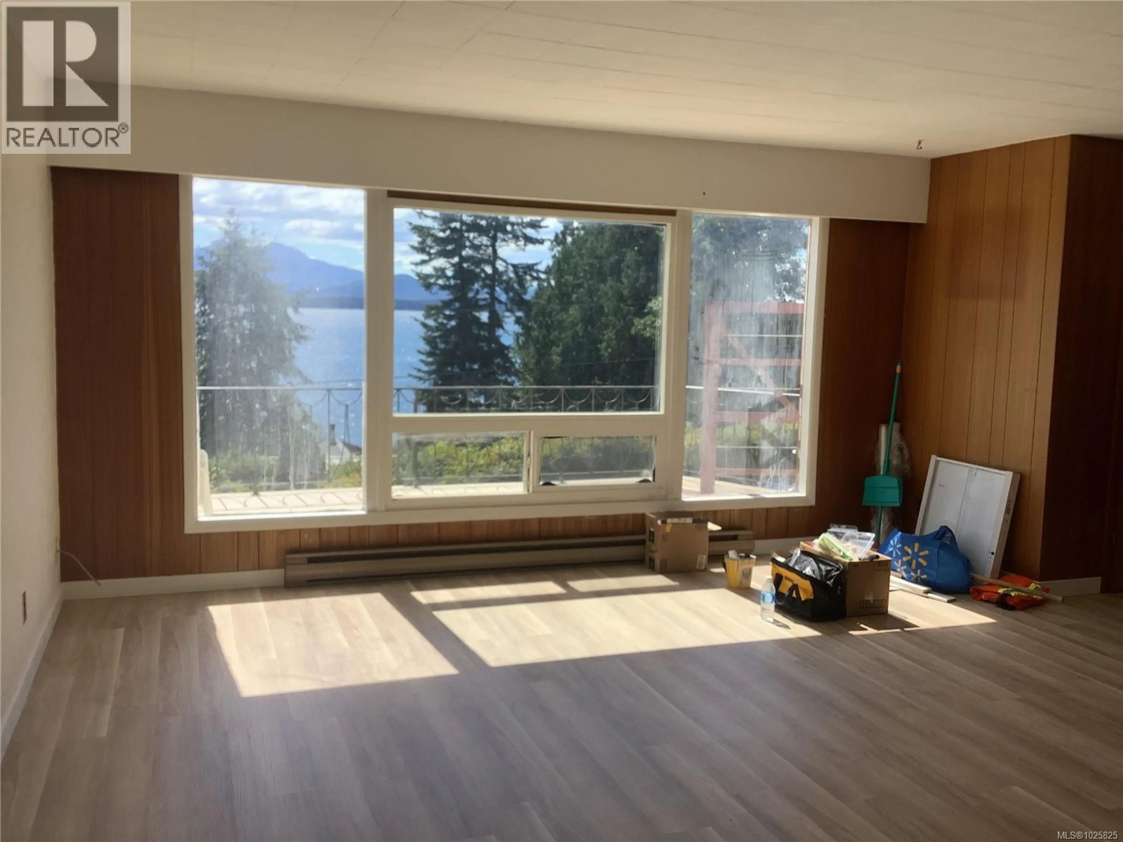 Property at 395 2ND ST, Sointula, BC