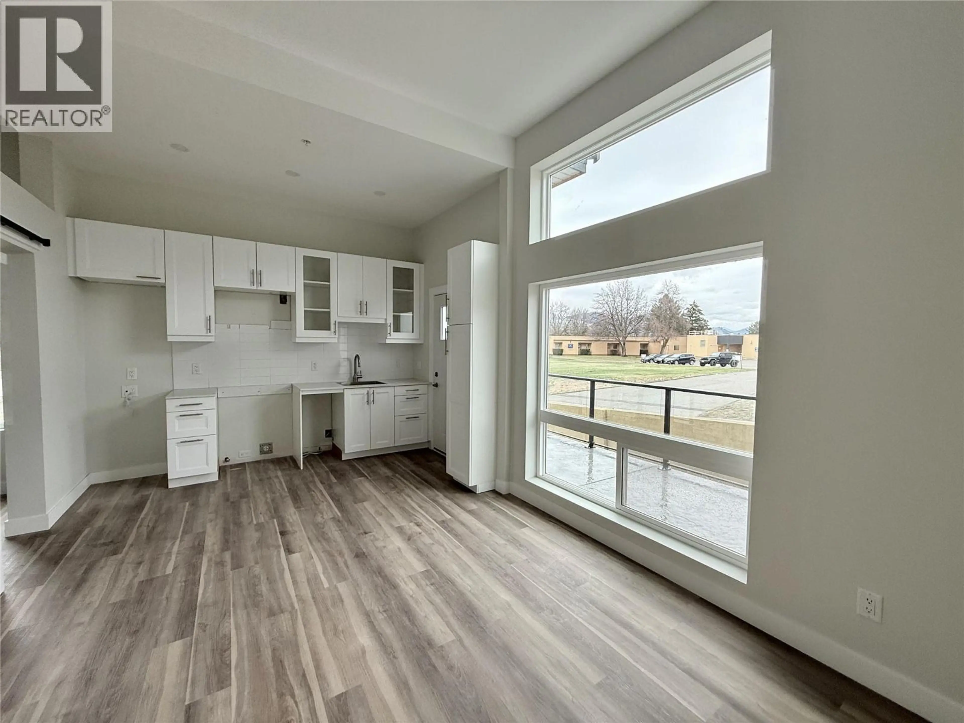 Property at #104 937 SPILLWAY ROAD, Oliver, BC